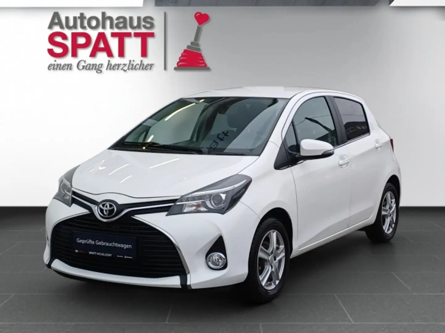 Toyota Yaris 1,33 dVVT-i Active !! Neuzugang !! Weiß - 1