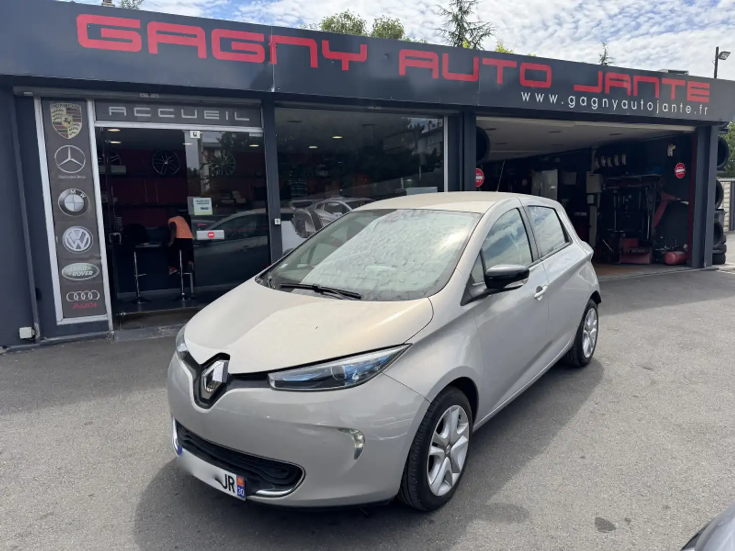 Renault Rapid ZEN CHARGE RAPIDE Q90 41 KWH AUTONOMIE 250 KM 1ER  Gris - 1