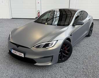 PLAID | Enhanced Autopilot | € 70240 excl. BTW!