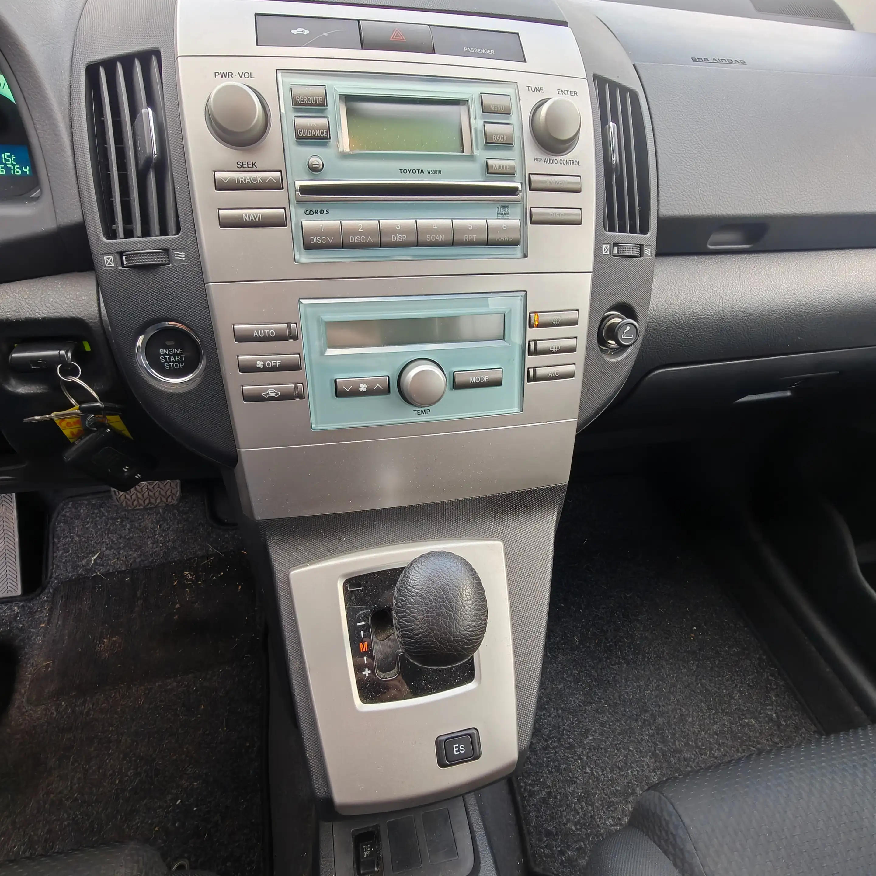 Toyota Corolla Verso Corolla Verso 7 places boîte automatique prêt à immatriculé — photo 9