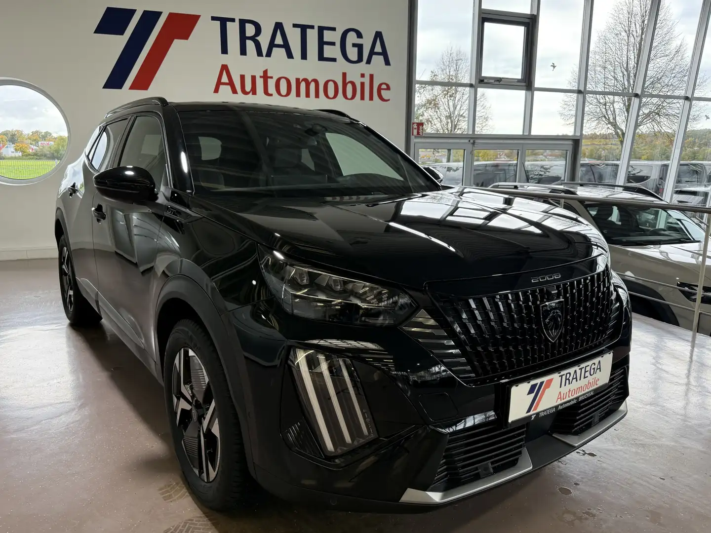 Peugeot 2008 Hybrid 145 e-DSC6 GT Pano ACC 360° TW ACC Noir - 1