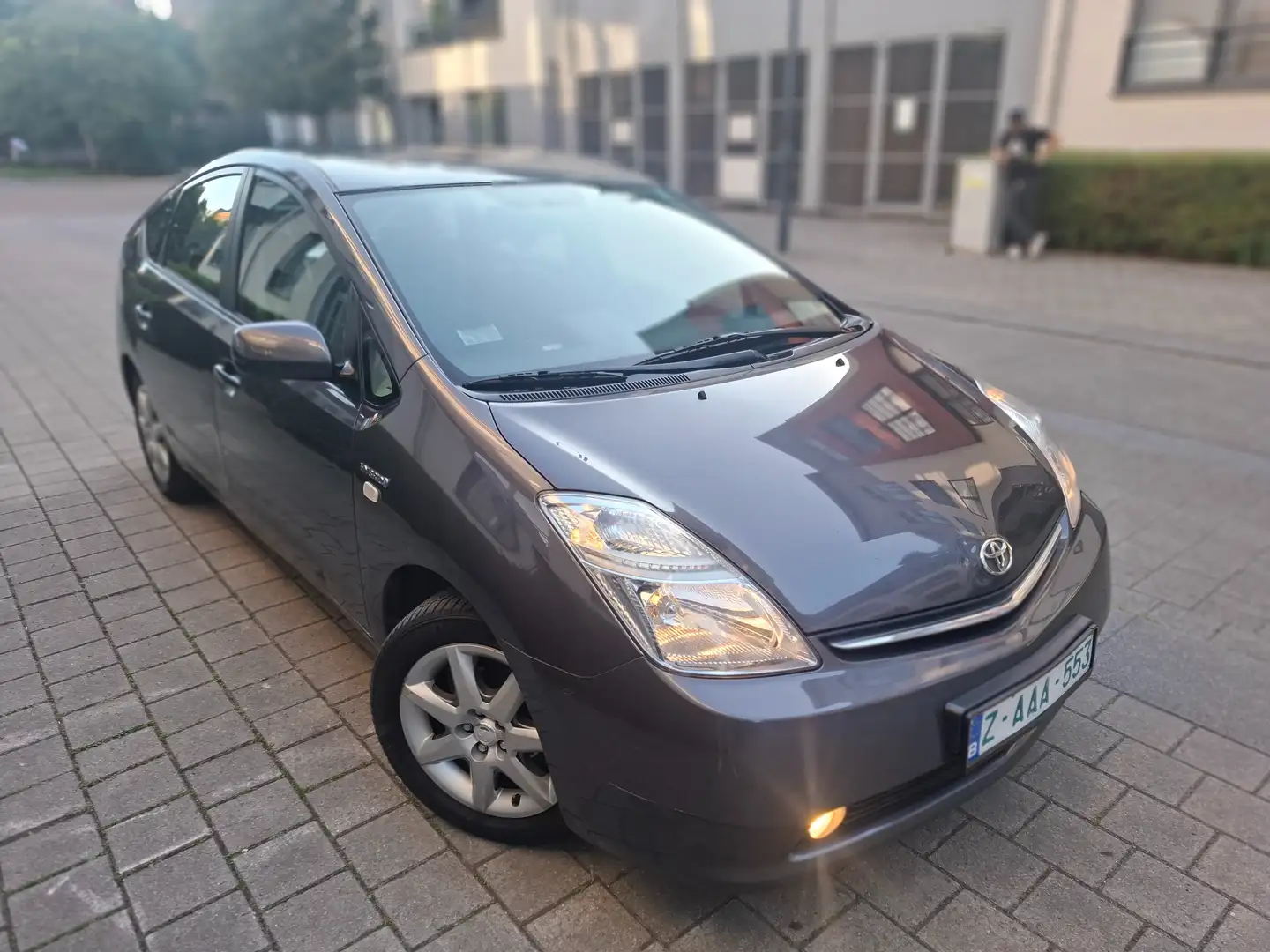 Toyota Prius Prius Hybrid 1.5i VVT-i 16v .. 193000 km .. Bruin - 2