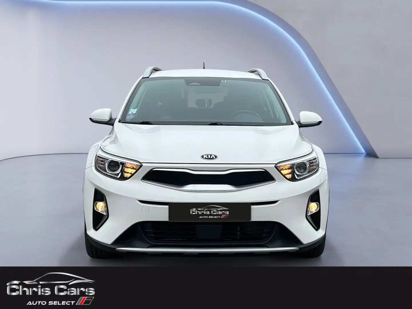 Kia Stonic 1.0T-GDI 100cv ACTIVE Weiß - 2