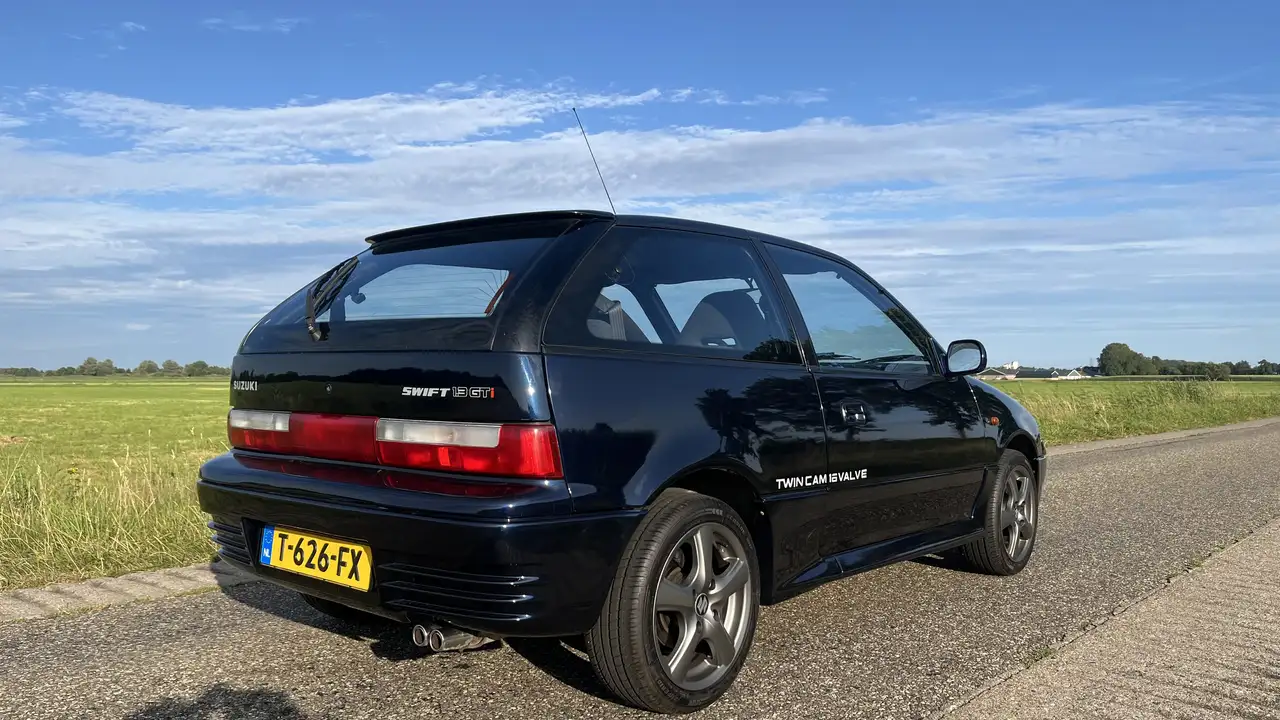 Suzuki Swift 1.3 GTi. 42.000km, foto 3