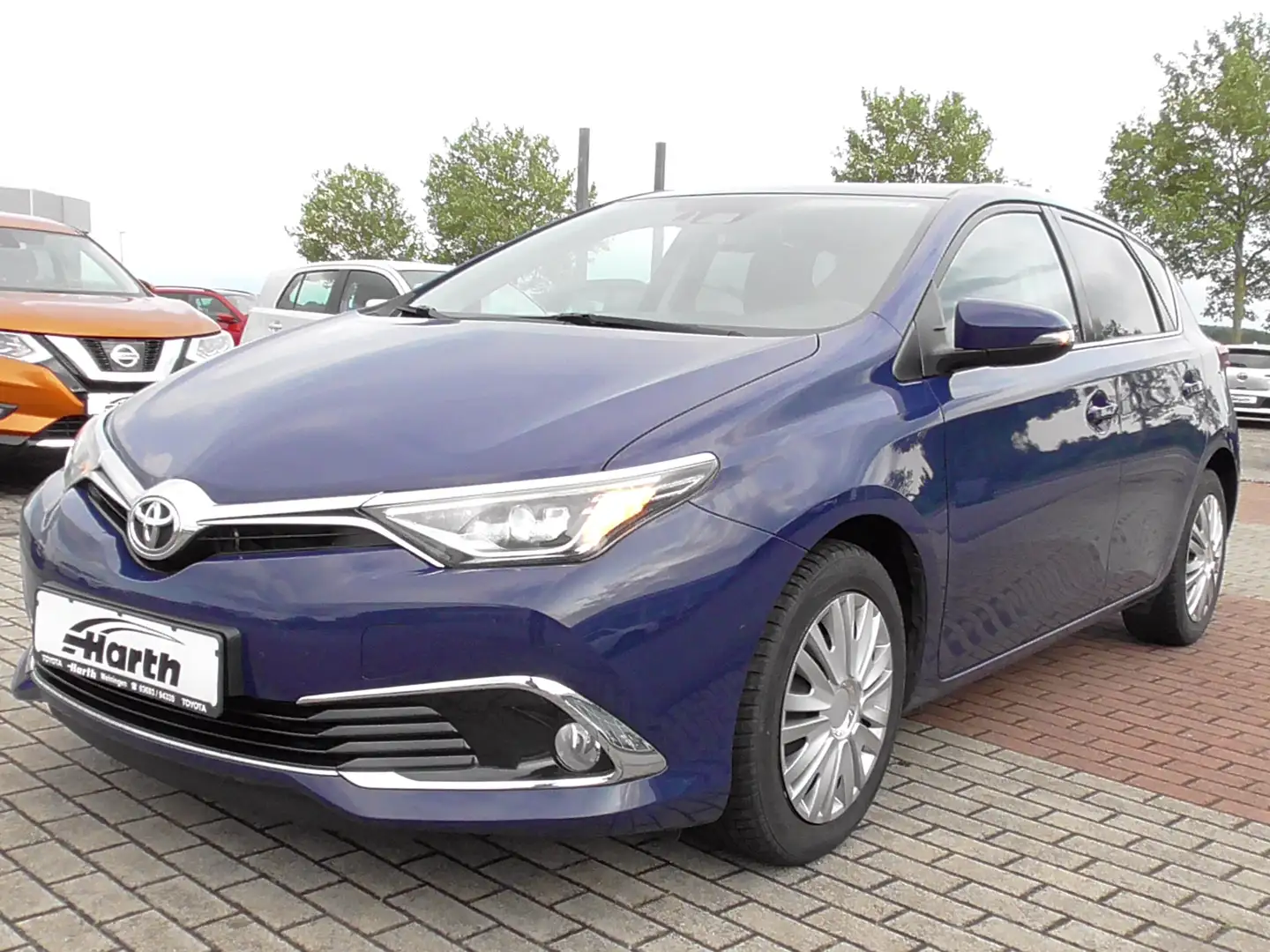 Toyota Auris Executive,Alu,Sitzheizung,Einparkhilfe,5-türig, Blau - 1