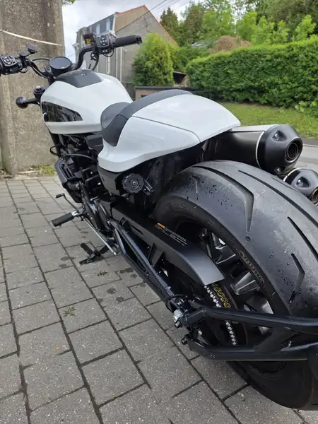 Harley-Davidson Sportster S - foto 3