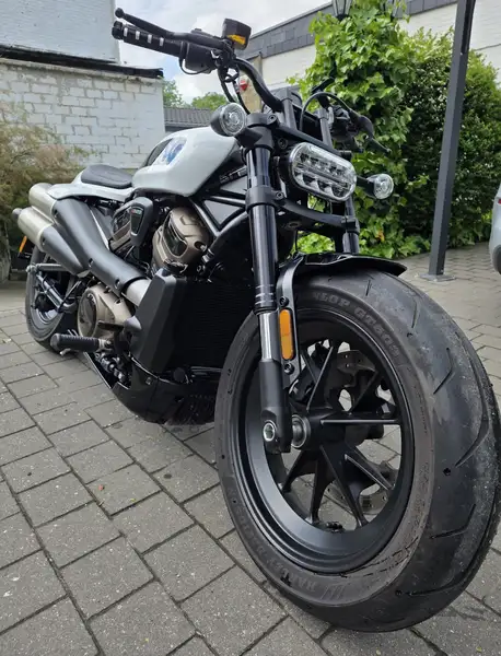 Harley-Davidson Sportster S - foto 2