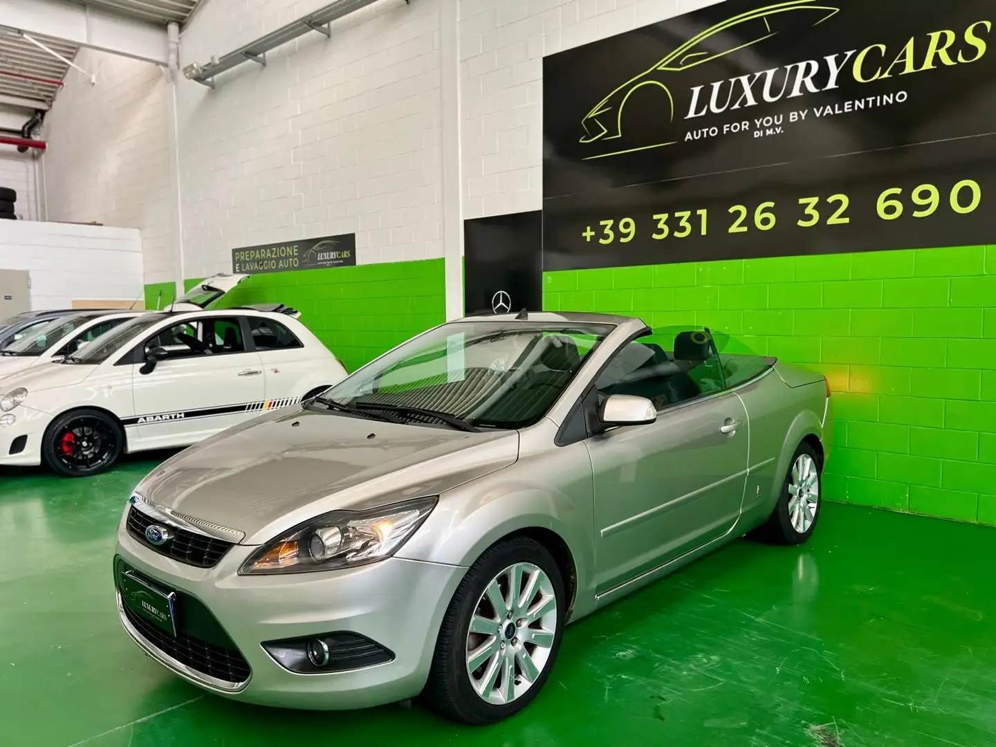 Ford Focus Focus CC 2.0 tdci + dpf Gris - 1