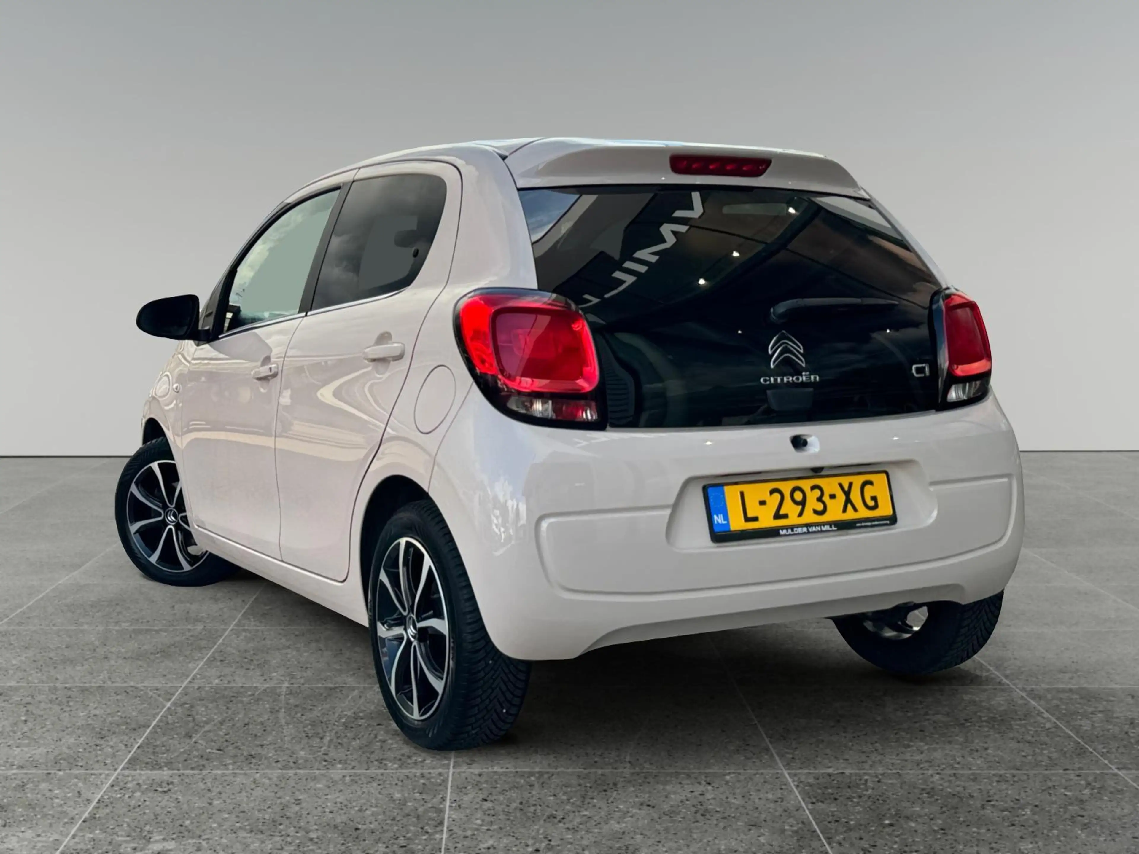 Citroen C1 1.0 VTi 72pk Shine | CARPLAY | CAMERA | AIRCO | LM — photo 7