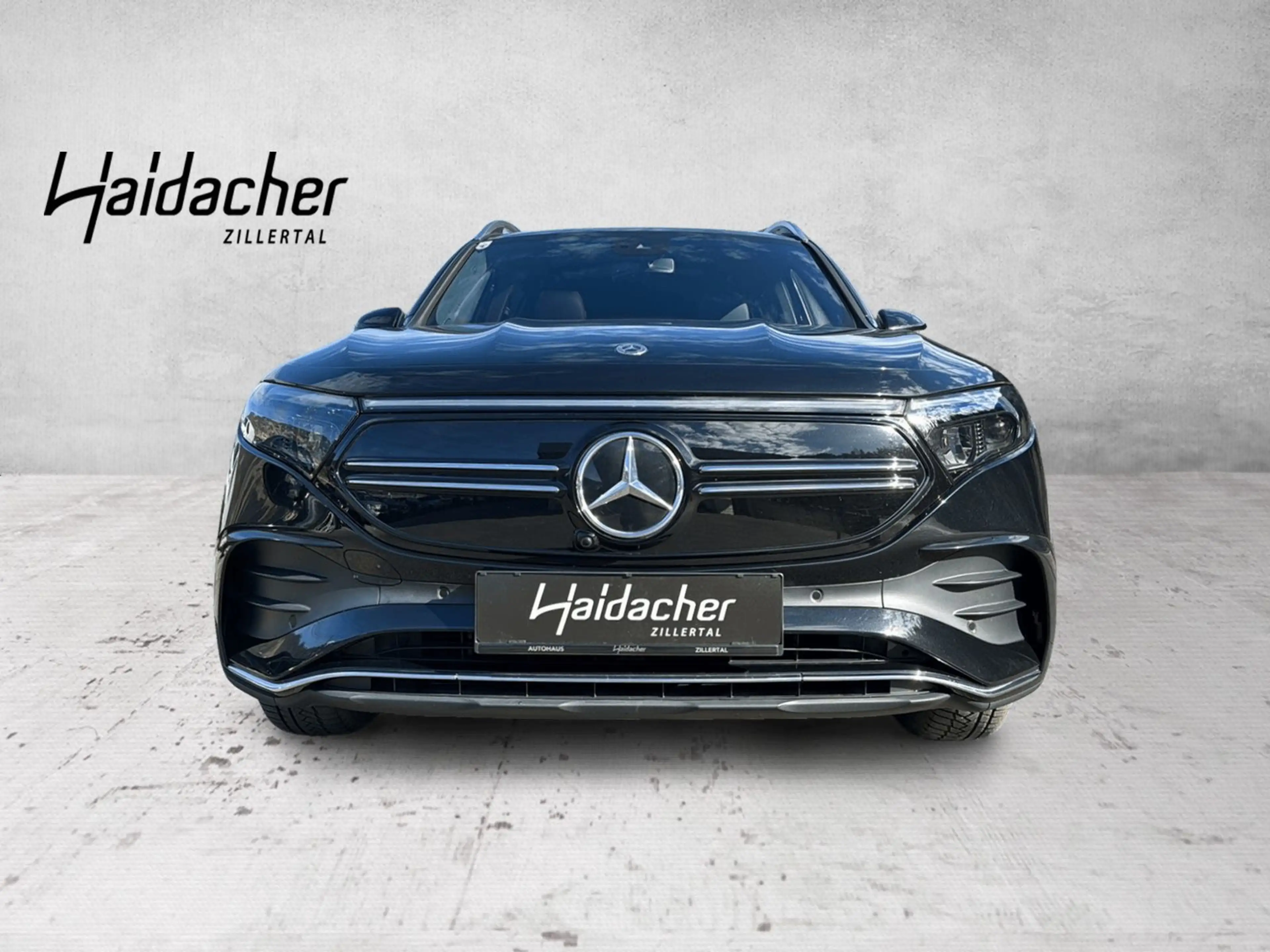 Mercedes-Benz EQB 300 4MATIC AMG Pano MBUX Navi RKam KeyGo Shz — photo 3