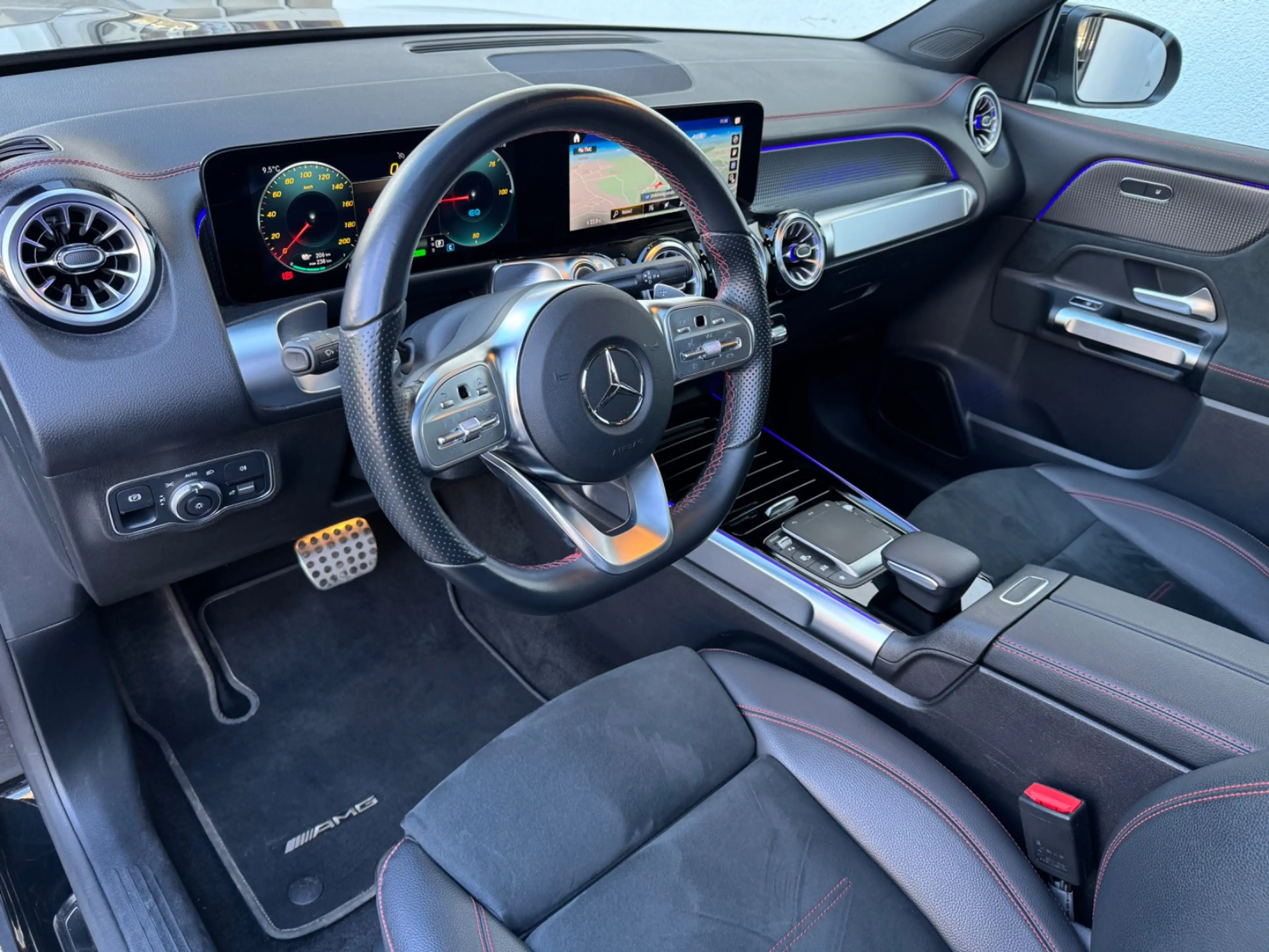 Mercedes-Benz EQB 300 4MATIC AMG Pano MBUX Navi RKam KeyGo Shz — photo 8