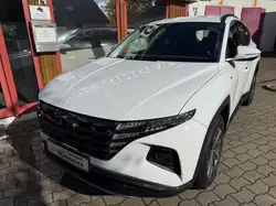 Hyundai TUCSON 1,6T GDI 48Volt Automatic LED Navi Kamera Toterwin