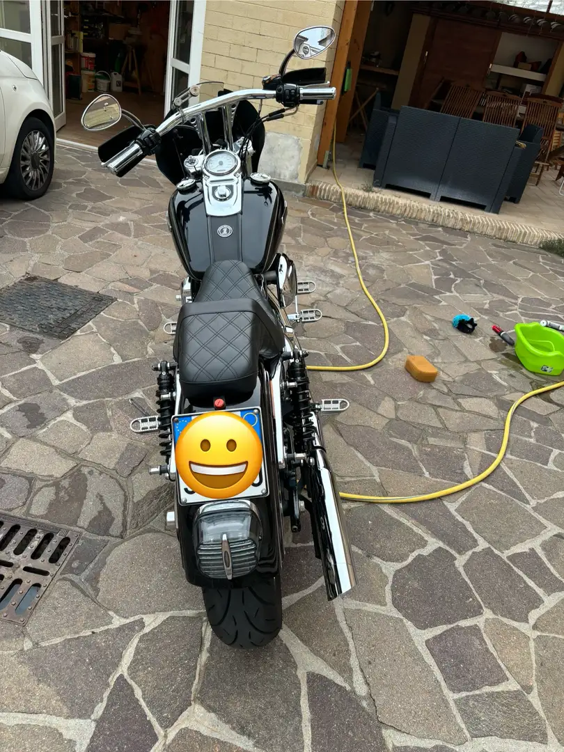 Harley-Davidson Dyna Super Glide - 1