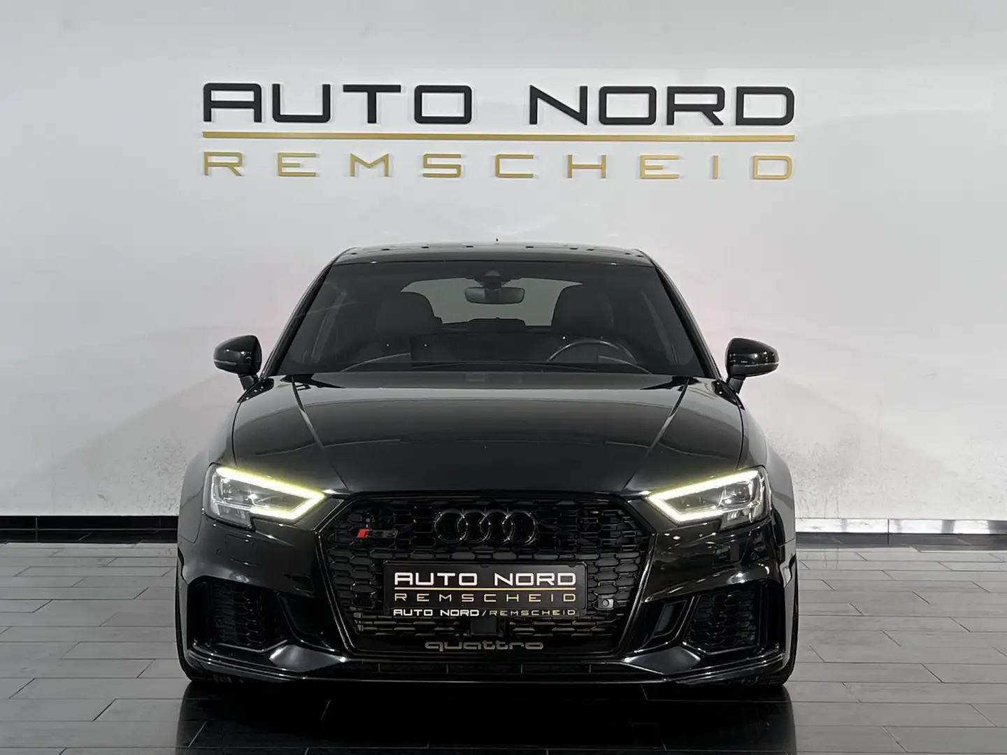 Audi RS3 2.5 TFSI quat.*Pano*Cam*Virtual*B&O*Matrix* Black - 2