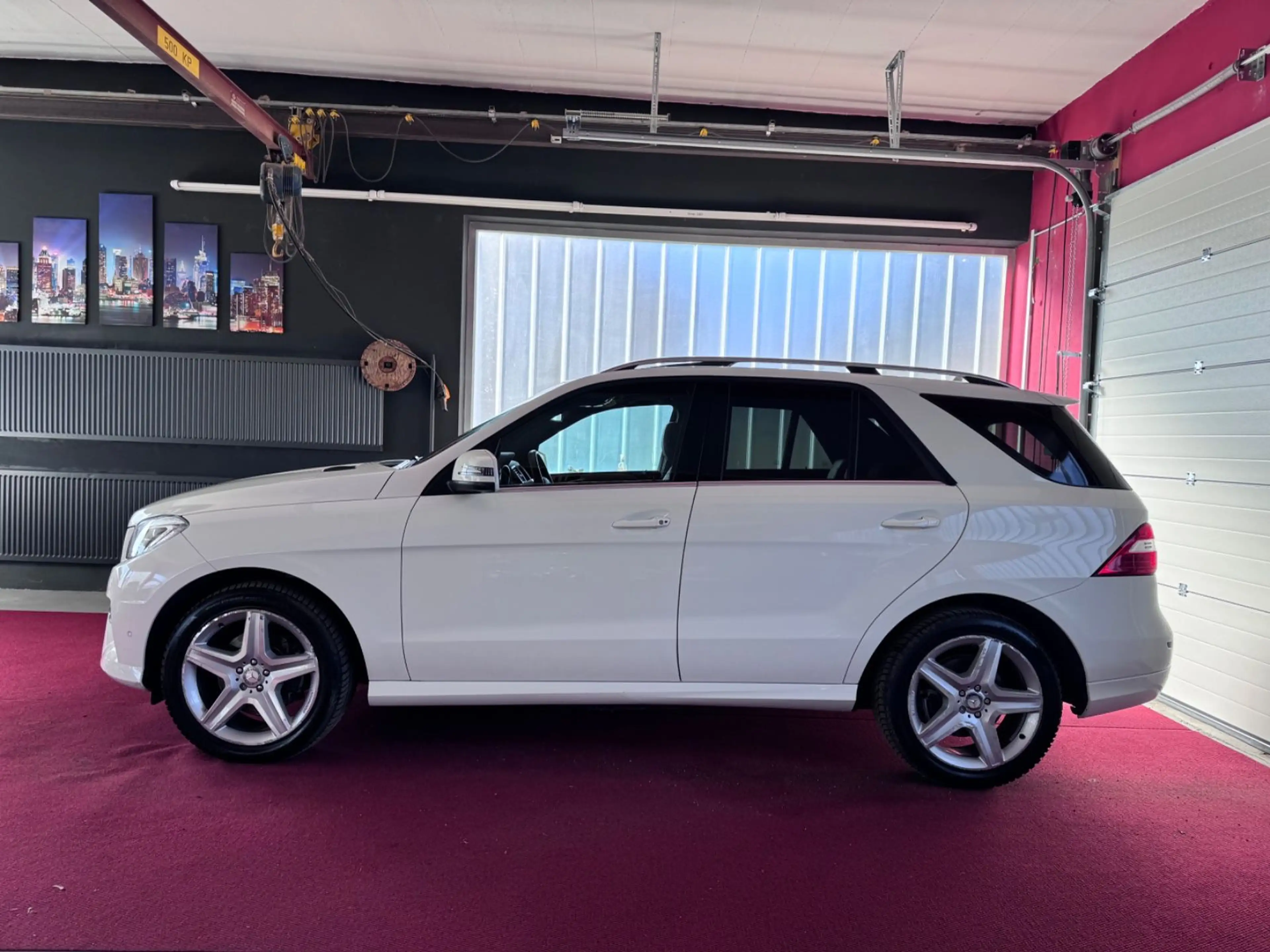 Mercedes-Benz ML 350 CDI AMG Paket Pano Airmatic ILS Comand 20 — photo 10