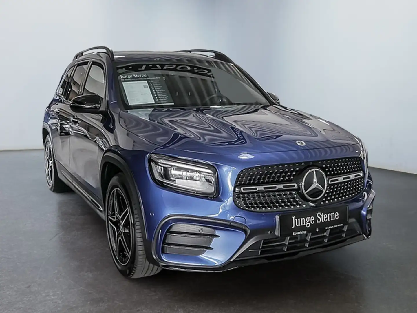 Mercedes-Benz GLB 250 4M // AMG NIGHT SPUR AHK KAMERA PDC SHZ Blau - 2