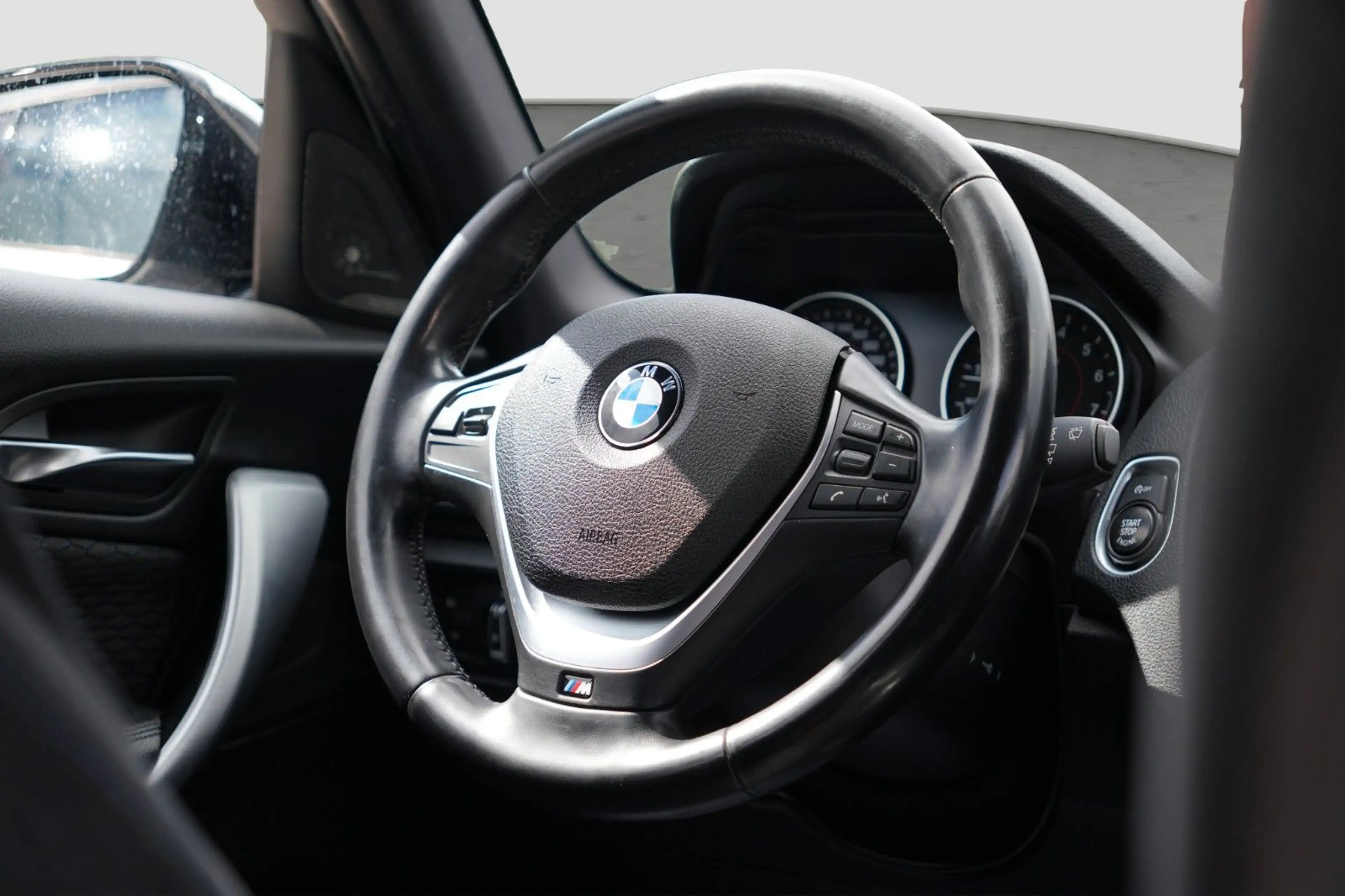 BMW 125 1 Limousine 5-trg. 125 i/M SPORT-PAKET/KAMER — photo 12