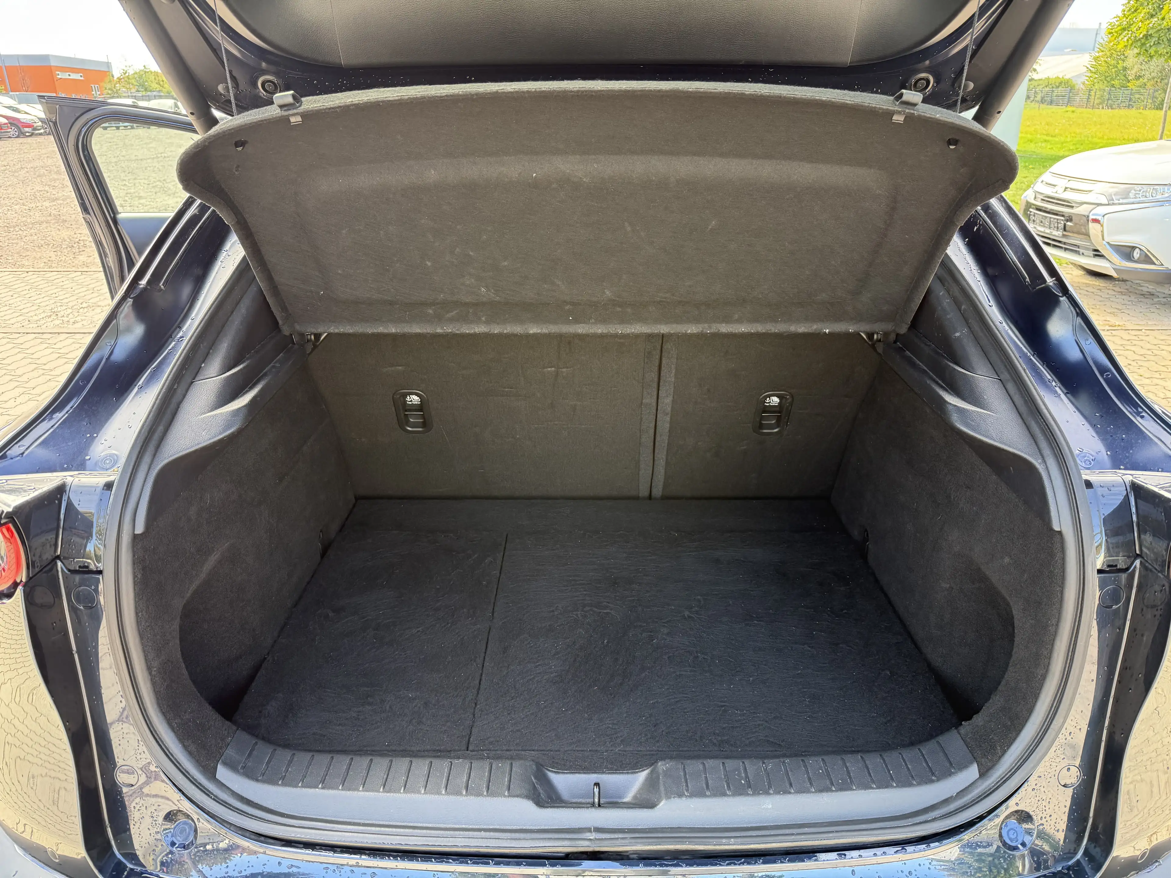 Mazda CX-30 Selection AWD  Hybrid/Benzin — photo 11