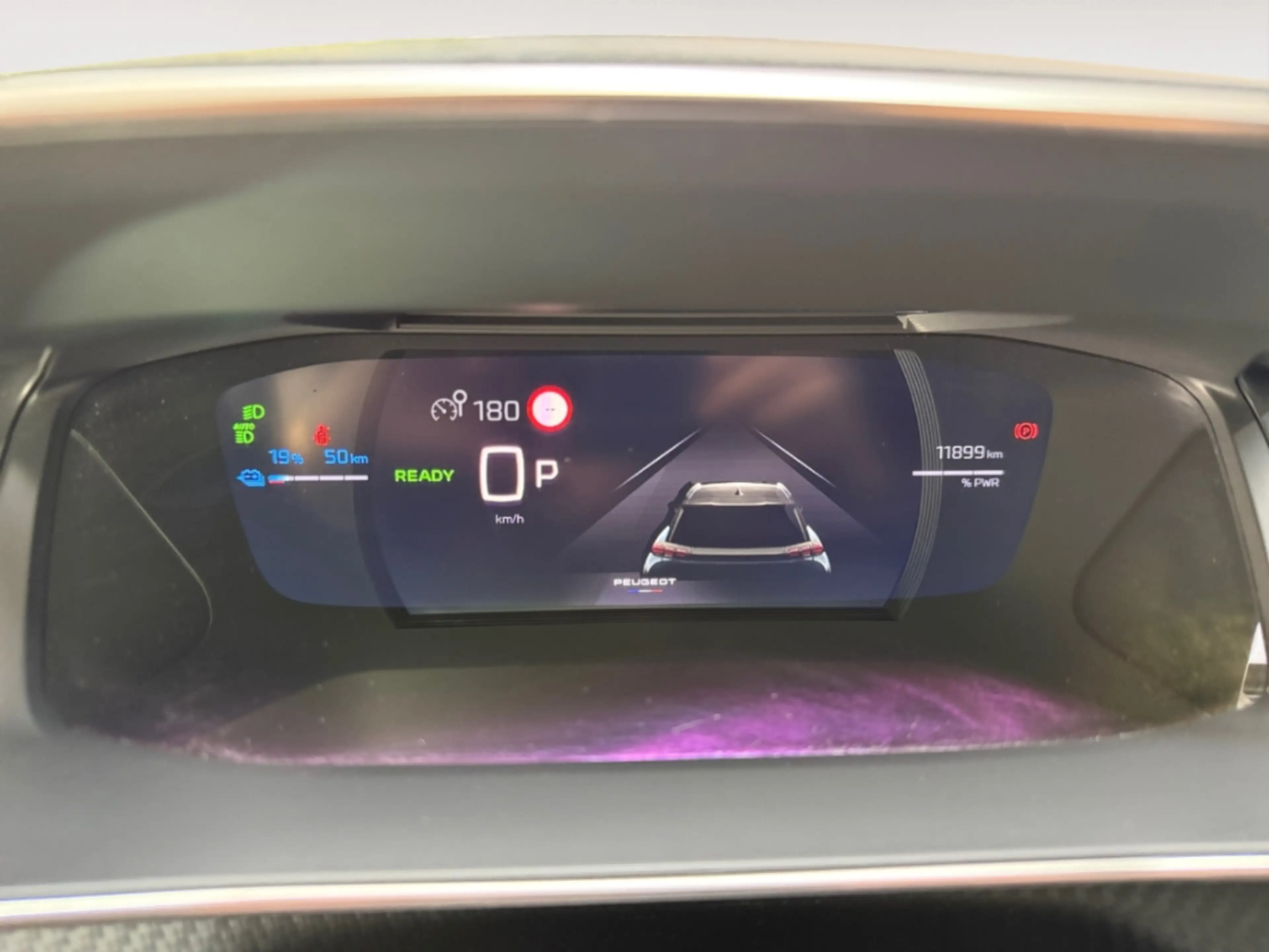 Peugeot 2008 GT B-ZERT  NAV LED DIG-DISPLAY KAMERA SITZ.HZG TEM — photo 11