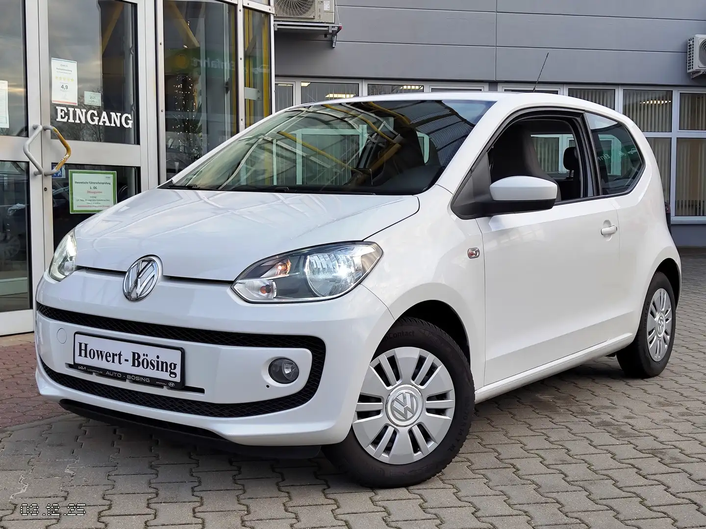 Volkswagen up! move up! Navi-BT-SHZG-Tempom.-LED-2. Besitz Weiß - 1