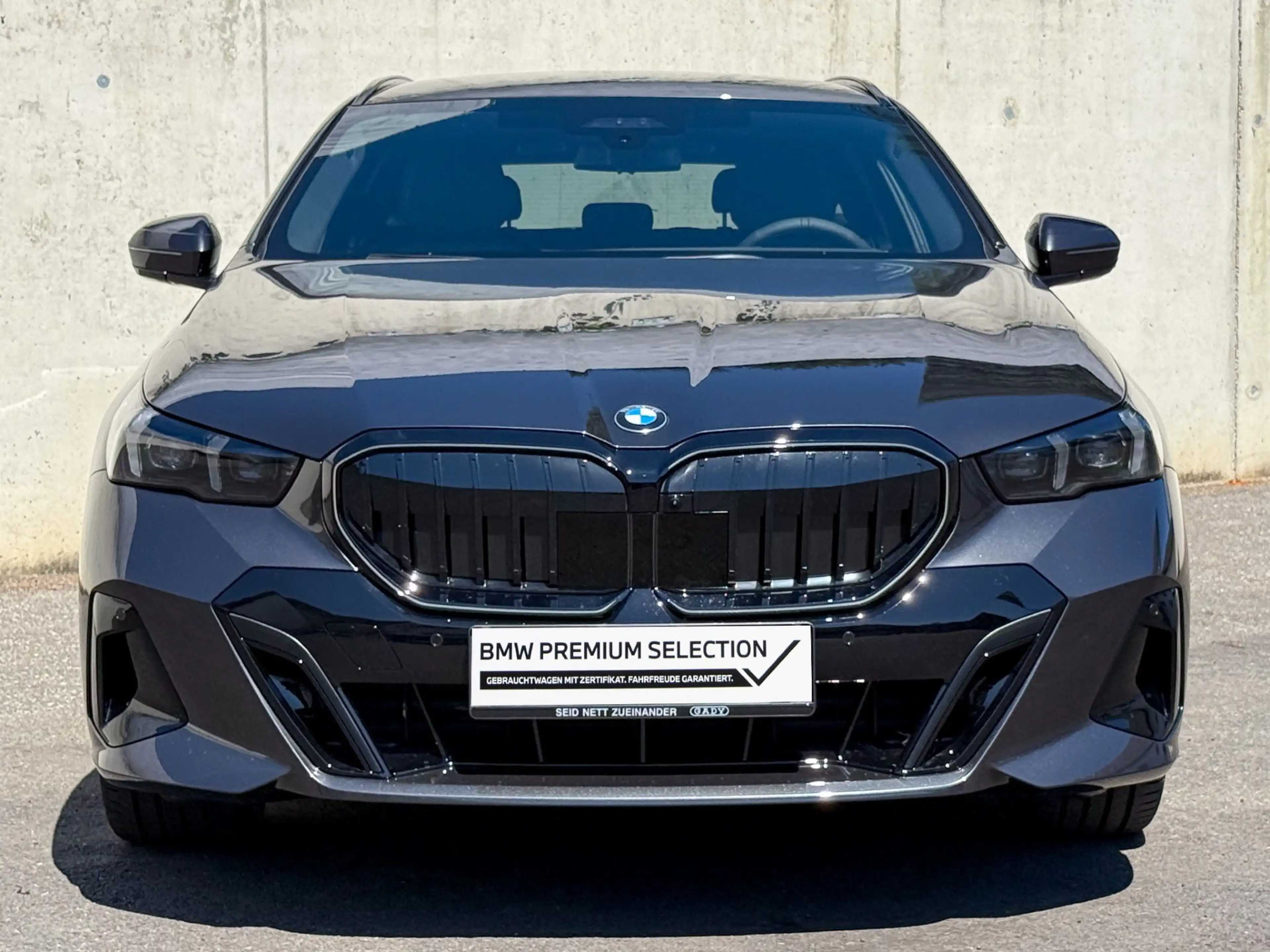 BMW 540 d xDrive — photo 2
