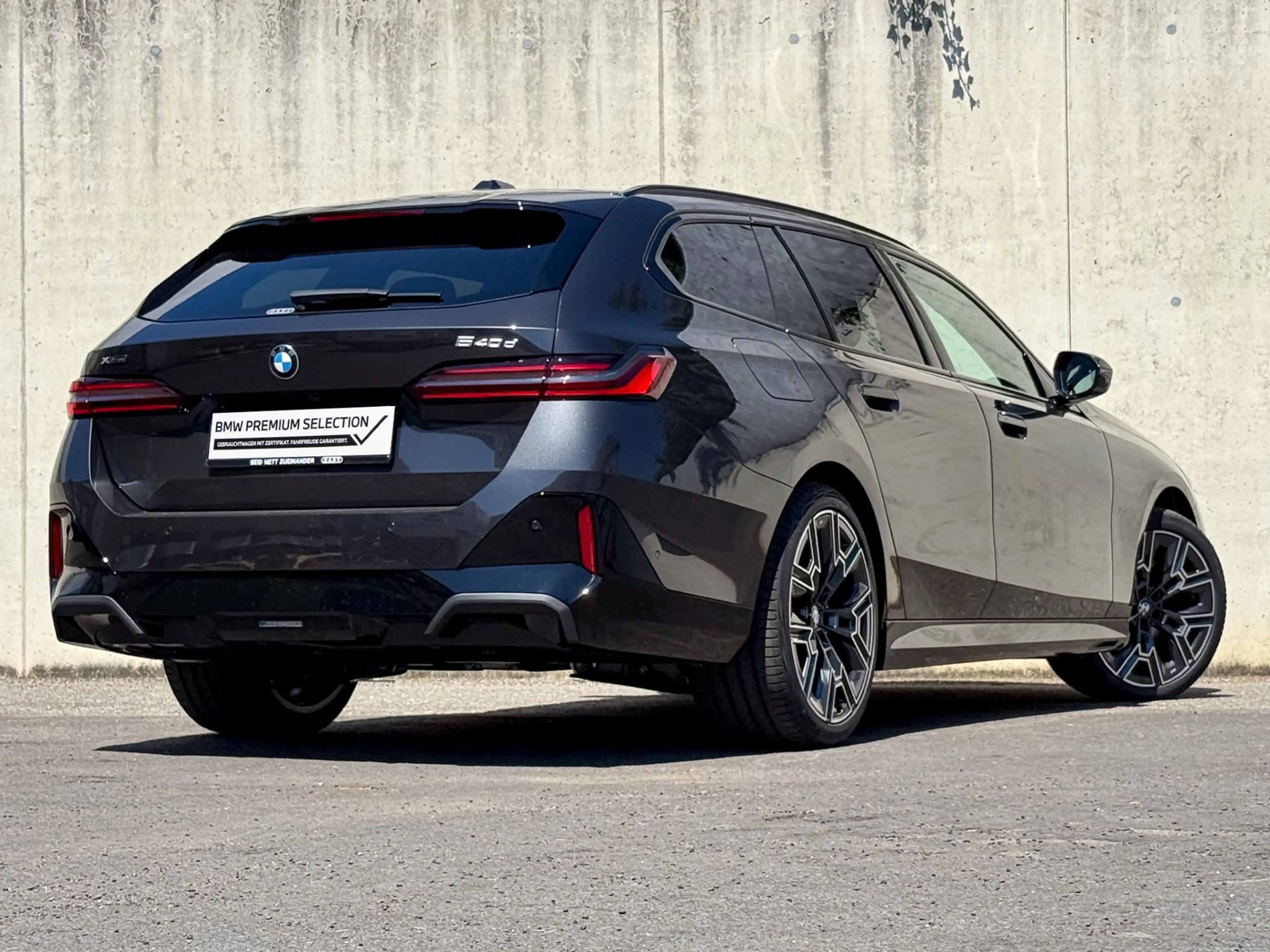 BMW 540 d xDrive — photo 4