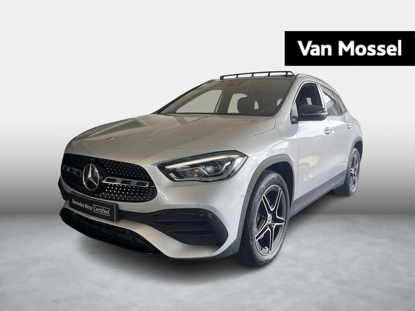 Mercedes-Benz GLA 250 GLA e AMG Line - NIGHTPACK - PANO DAK - CAMERA - K Zilver - 1