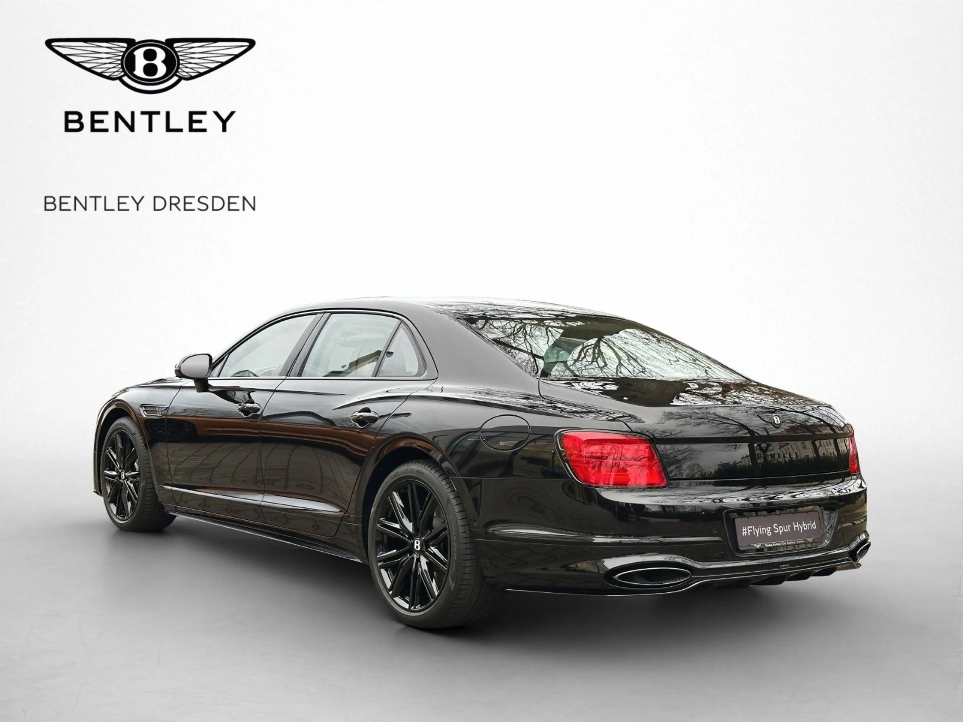 Bentley Flying Spur MY26 — photo 4