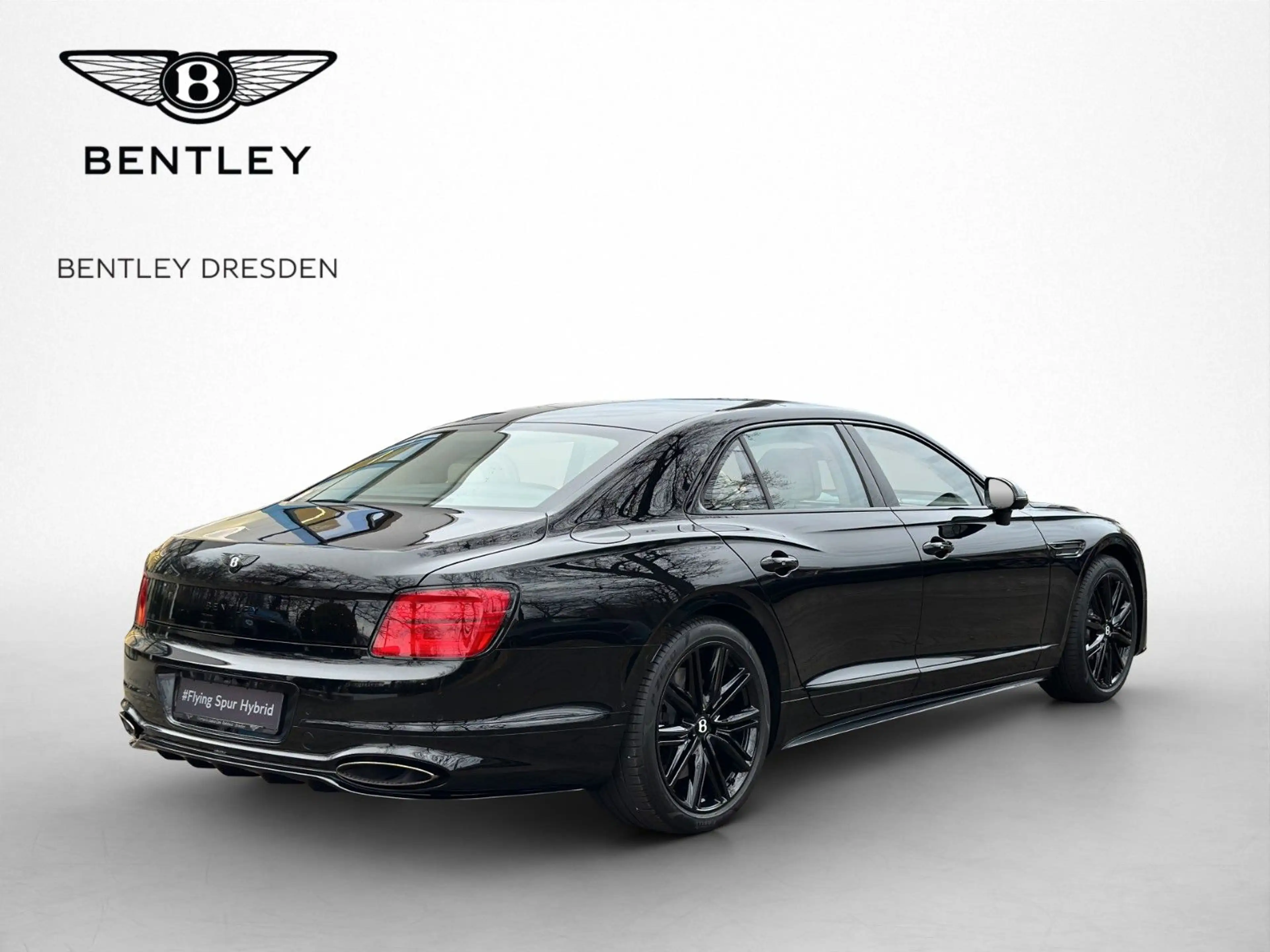 Bentley Flying Spur MY26 — photo 6