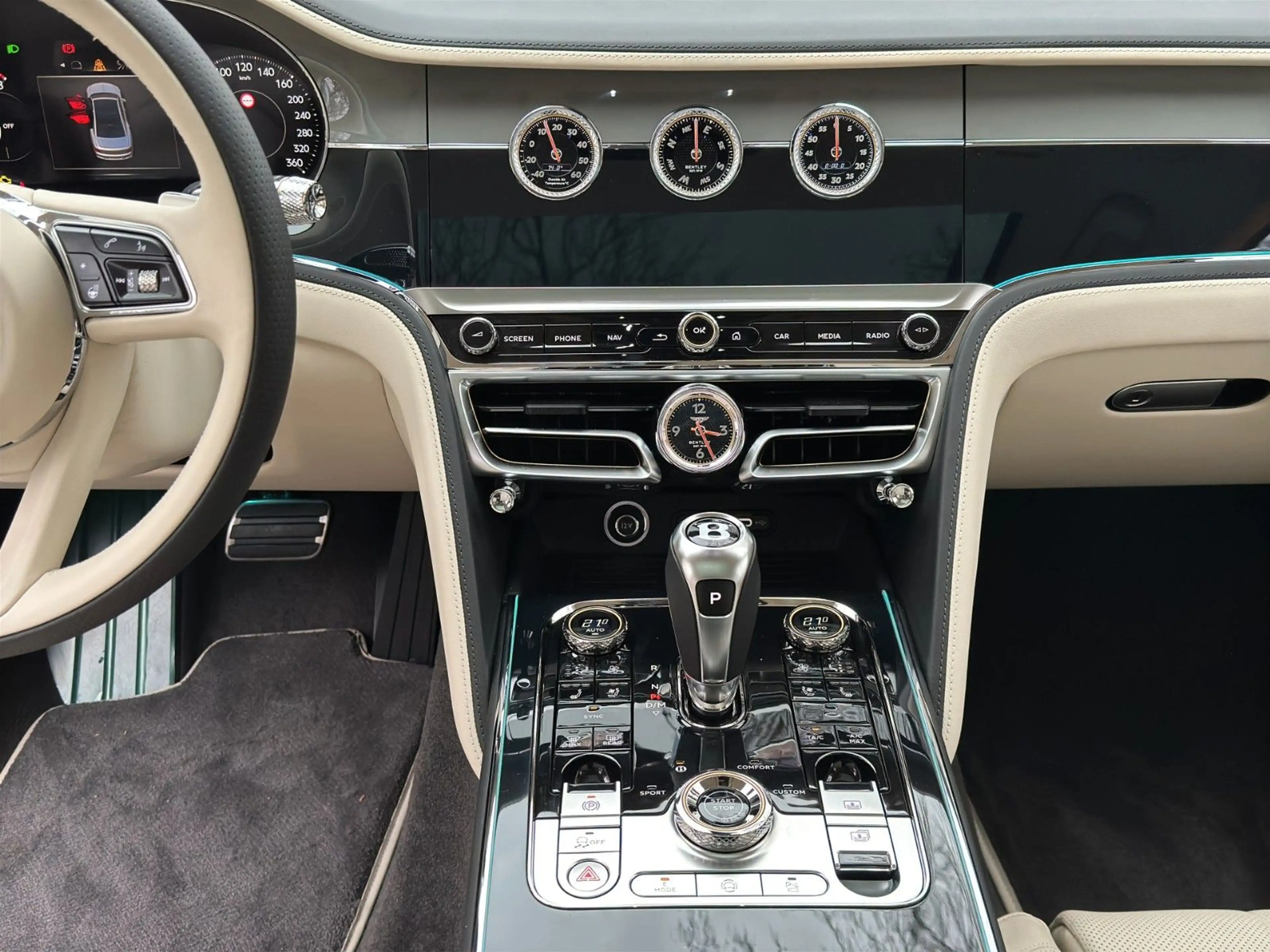 Bentley Flying Spur MY26 — photo 15