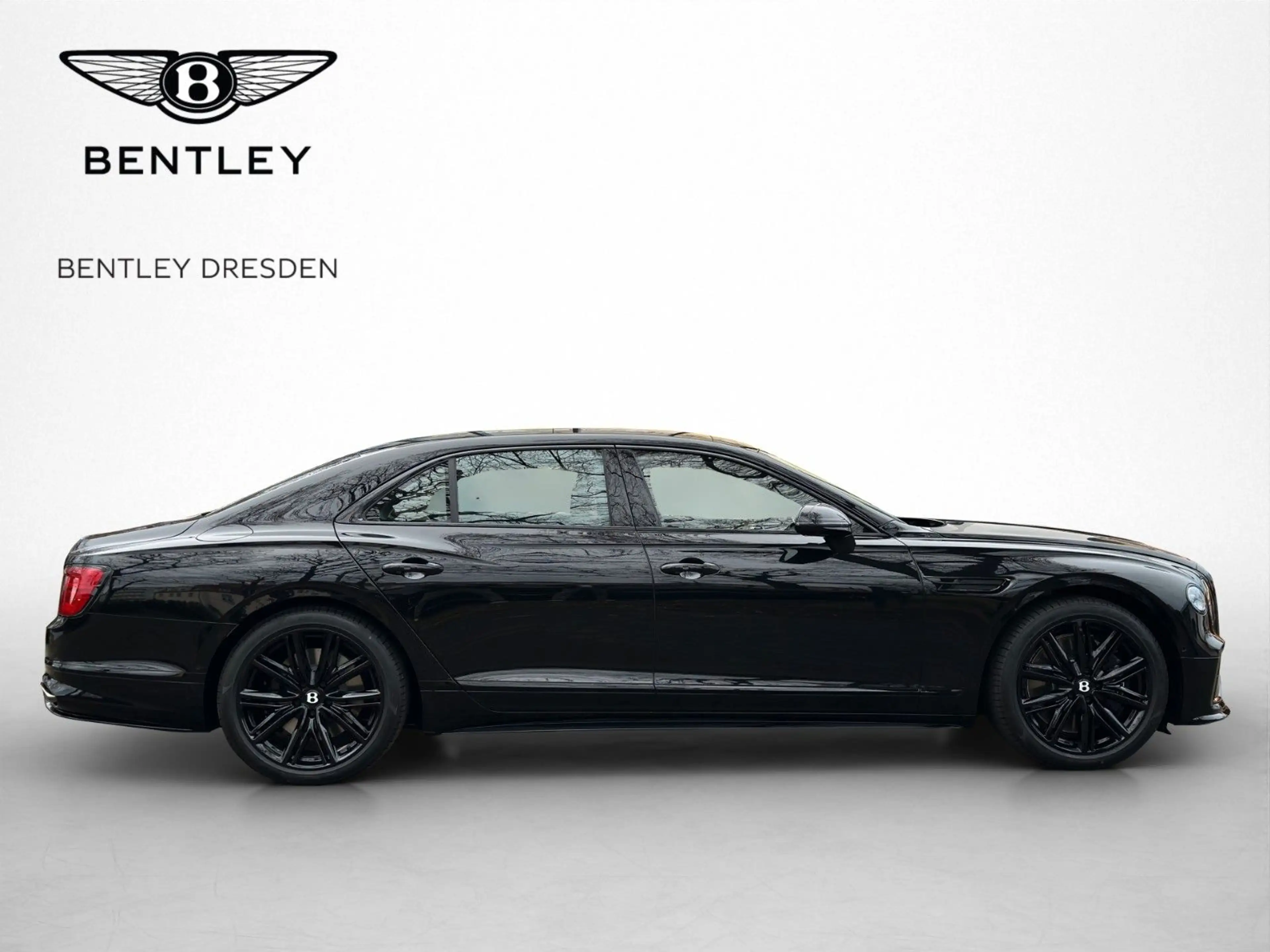 Bentley Flying Spur MY26 — photo 7