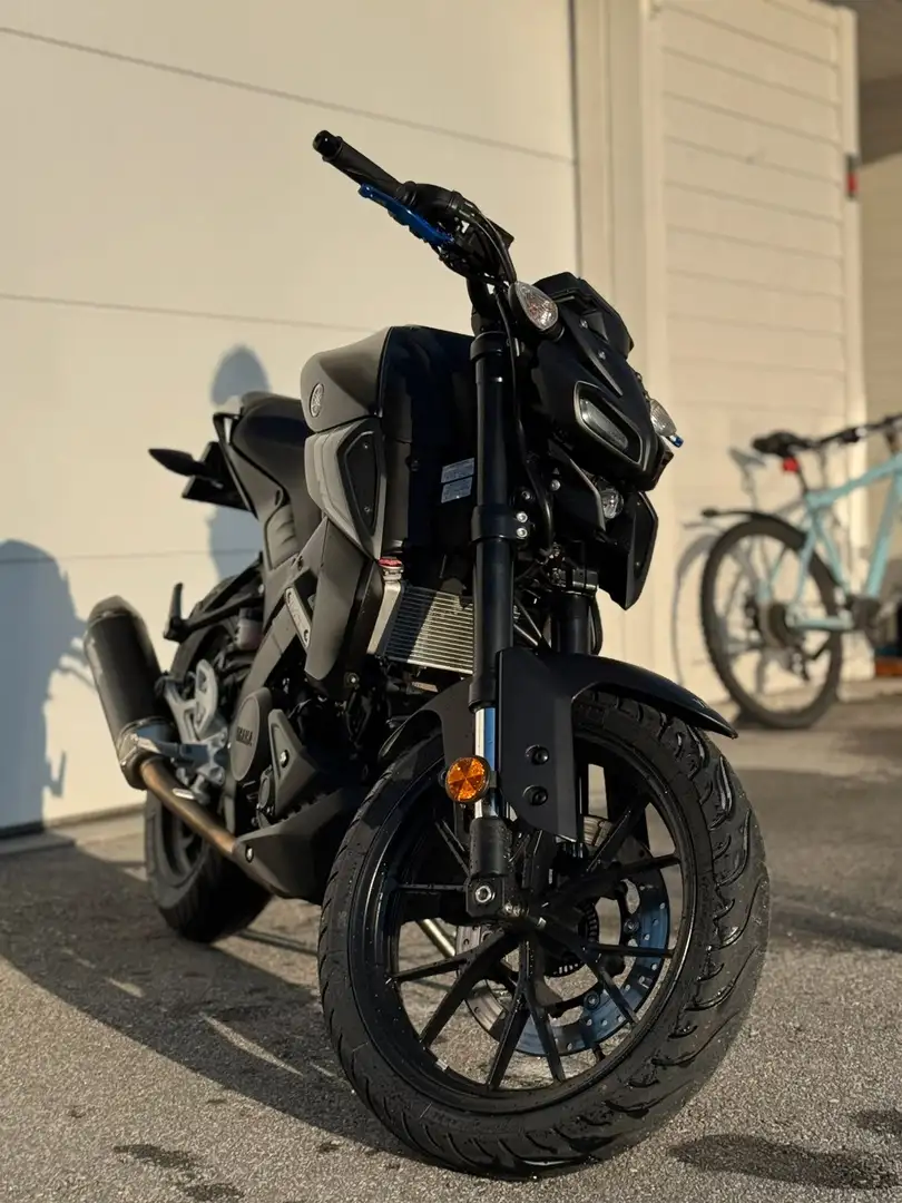 Yamaha MT-125 Negru - 2
