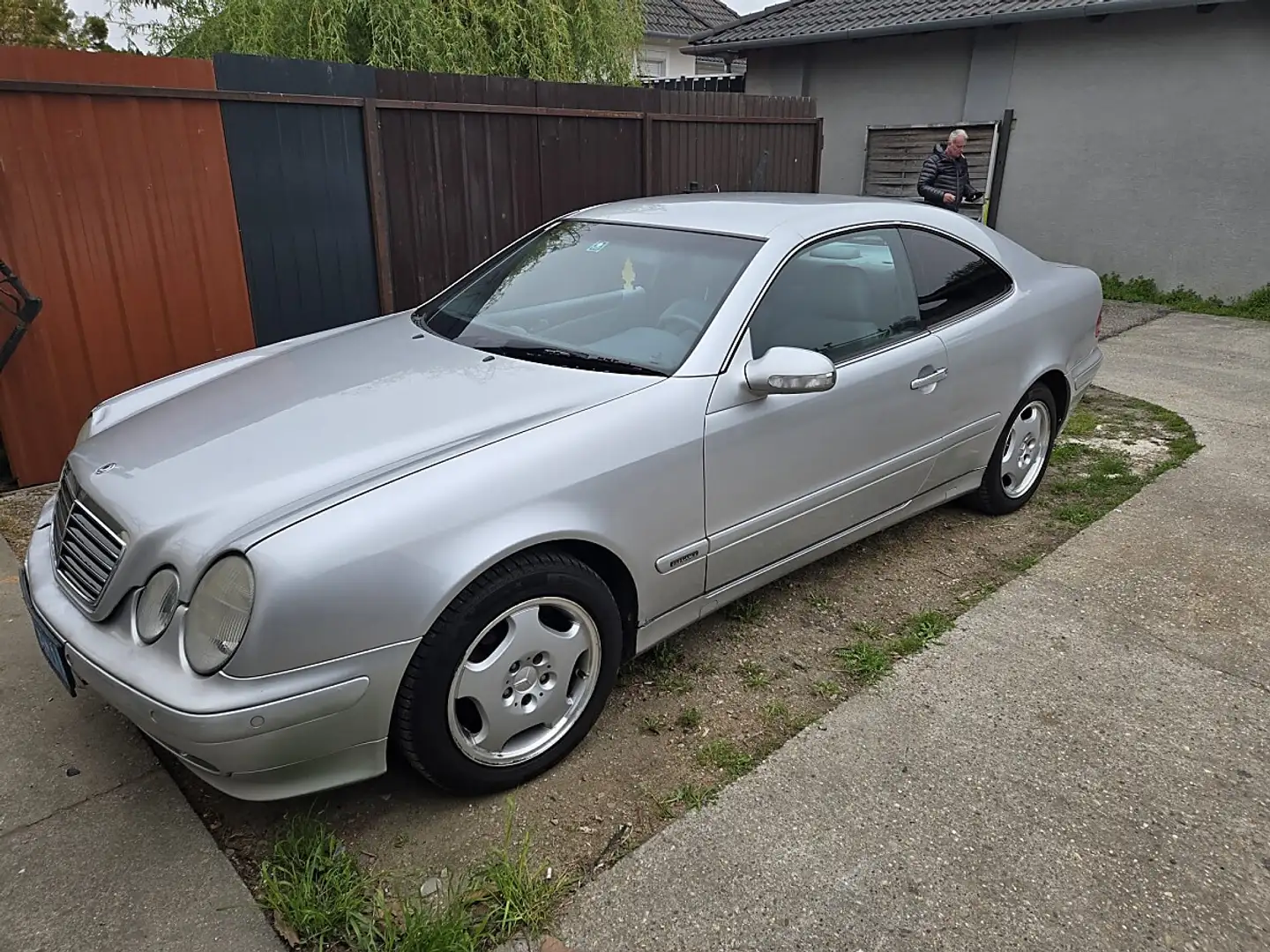 Mercedes-Benz CLK 230 Kompressor Elegance Aut. Silber - 1