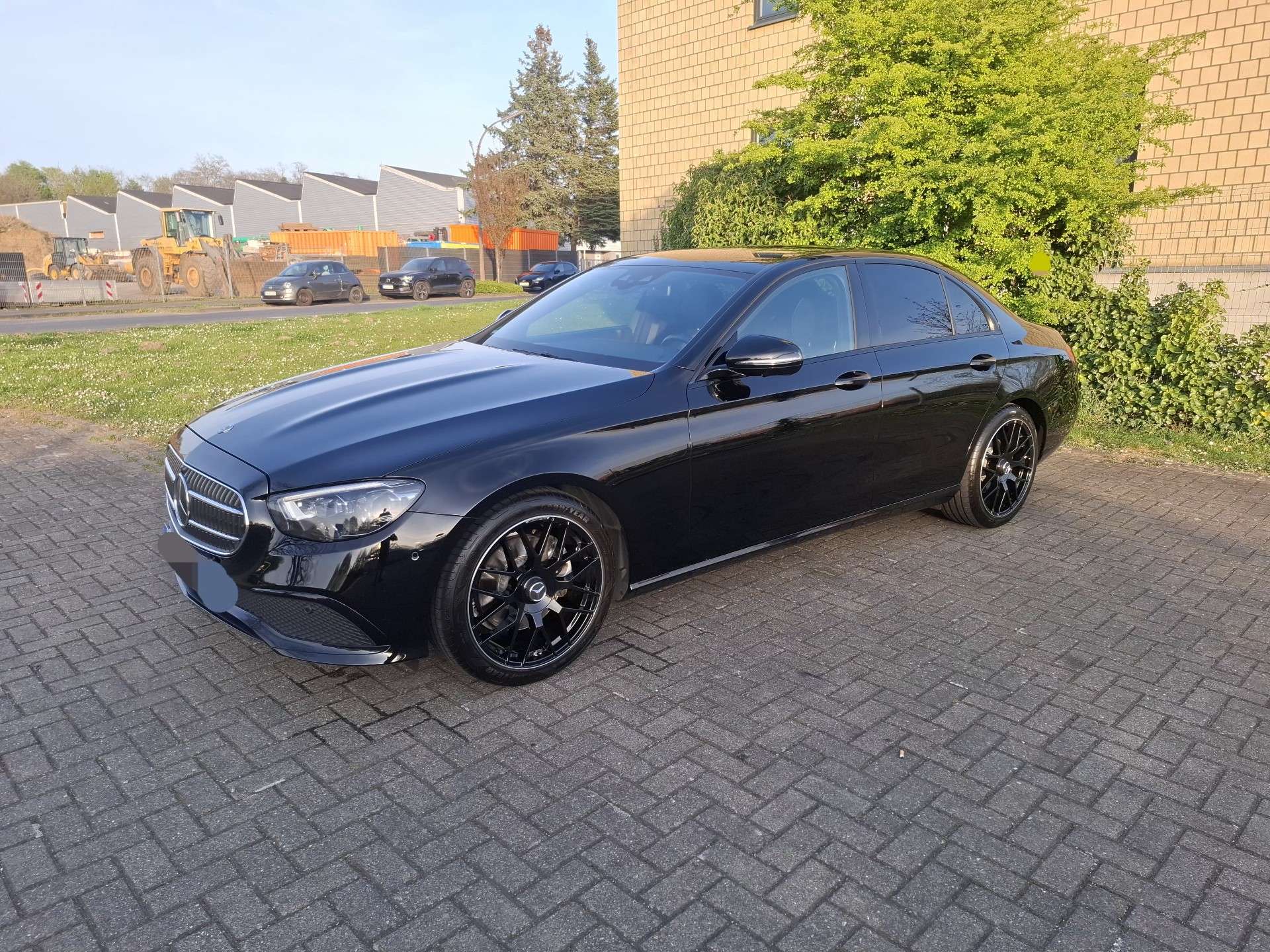 Second hand Mercedes Benz E-Class 