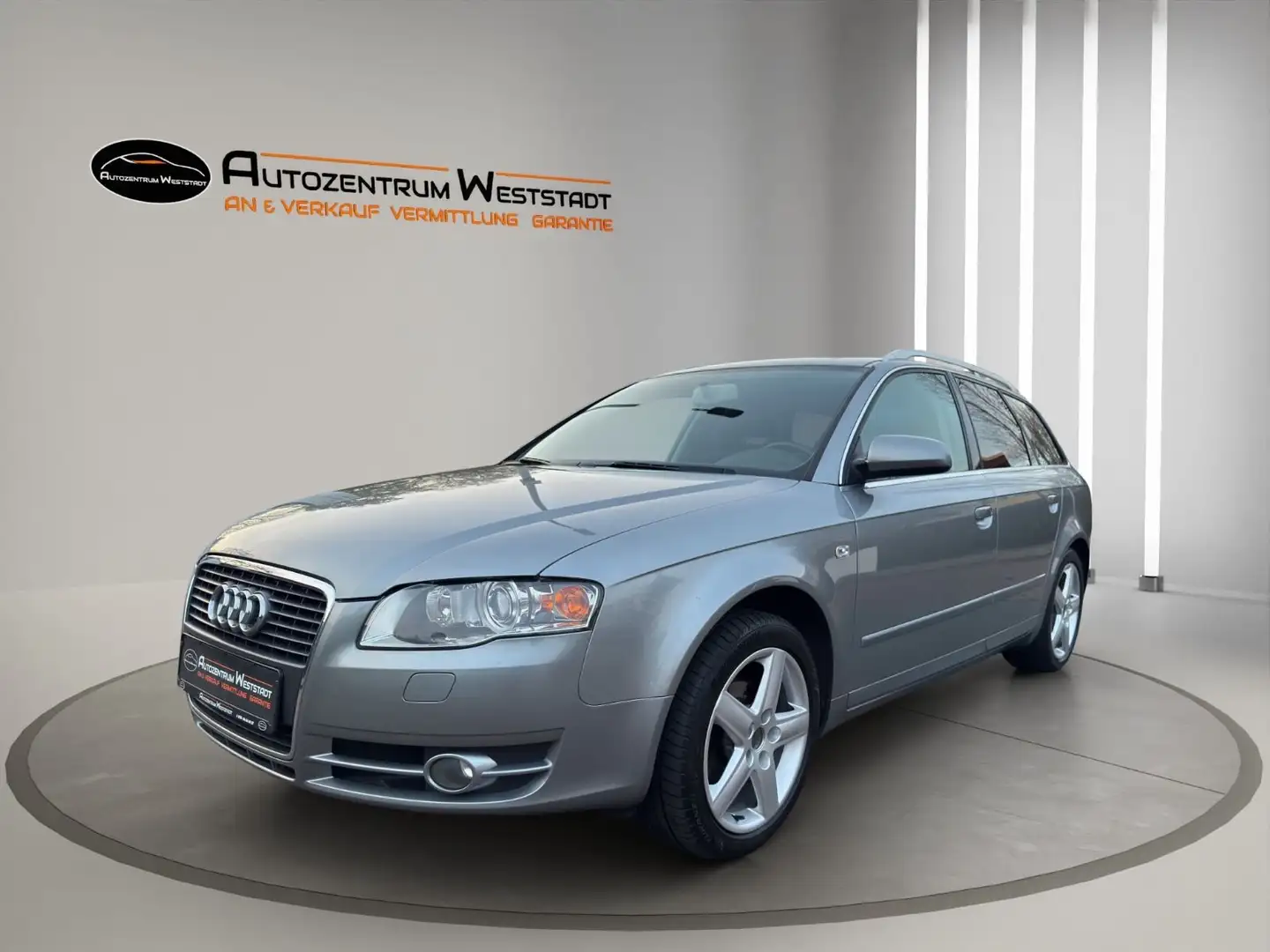 Audi A4 Avant 2.0 TDI, 2 Hand, Unfallfrei, HU 10.2026 Gris - 1