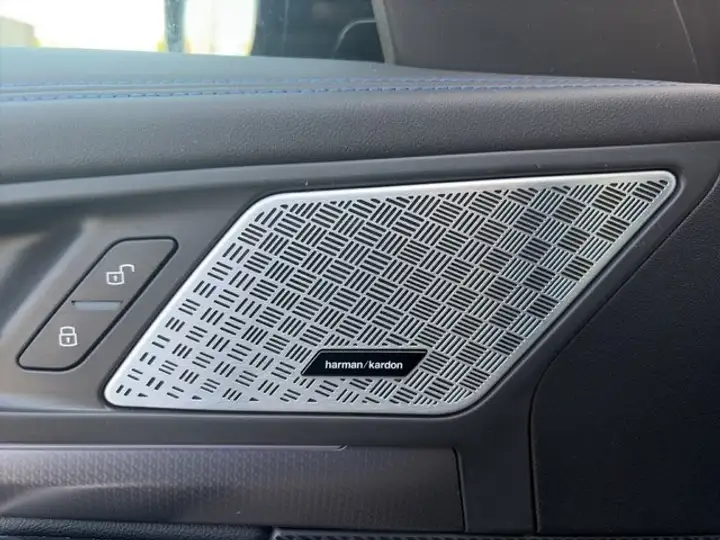 BMW X1 2023, foto 14
