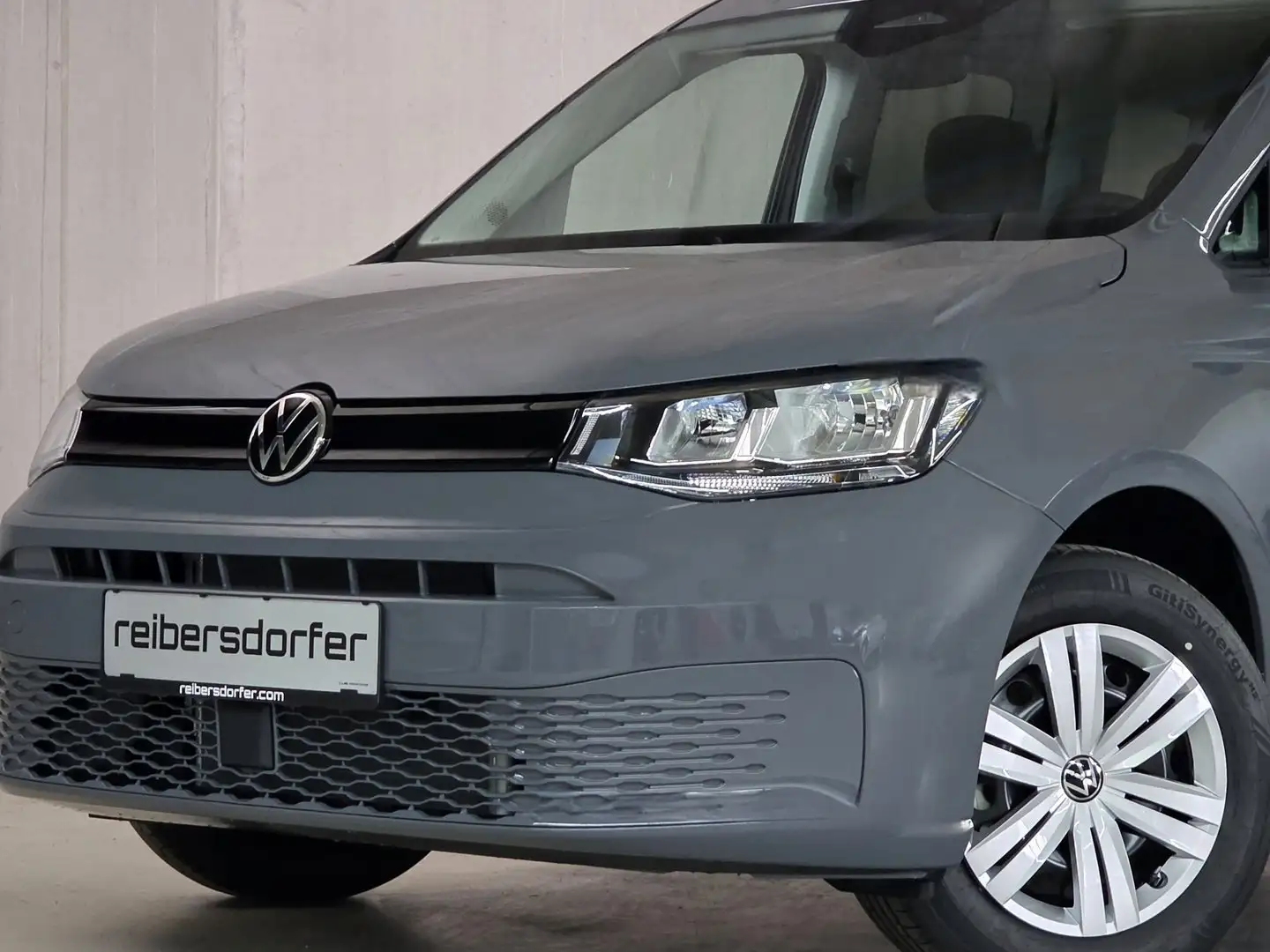 Volkswagen Caddy Family TSI Grau - 2