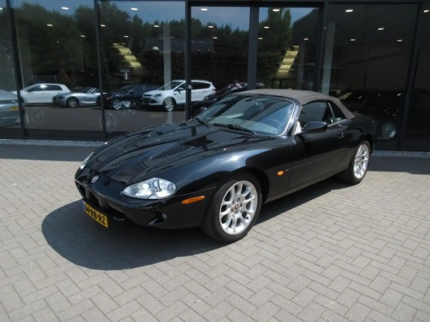 Jaguar XKR 4.0 V8 Convertible Supercharged ,Volledig Historie Zwart - 1
