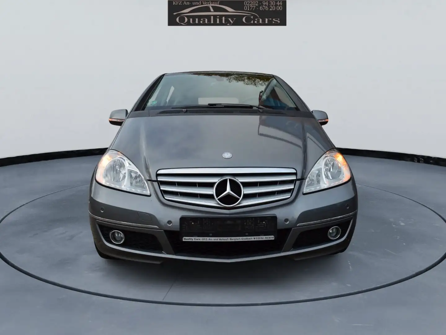 Mercedes-Benz A 160 Avantgarde 5 Türig Grau - 2