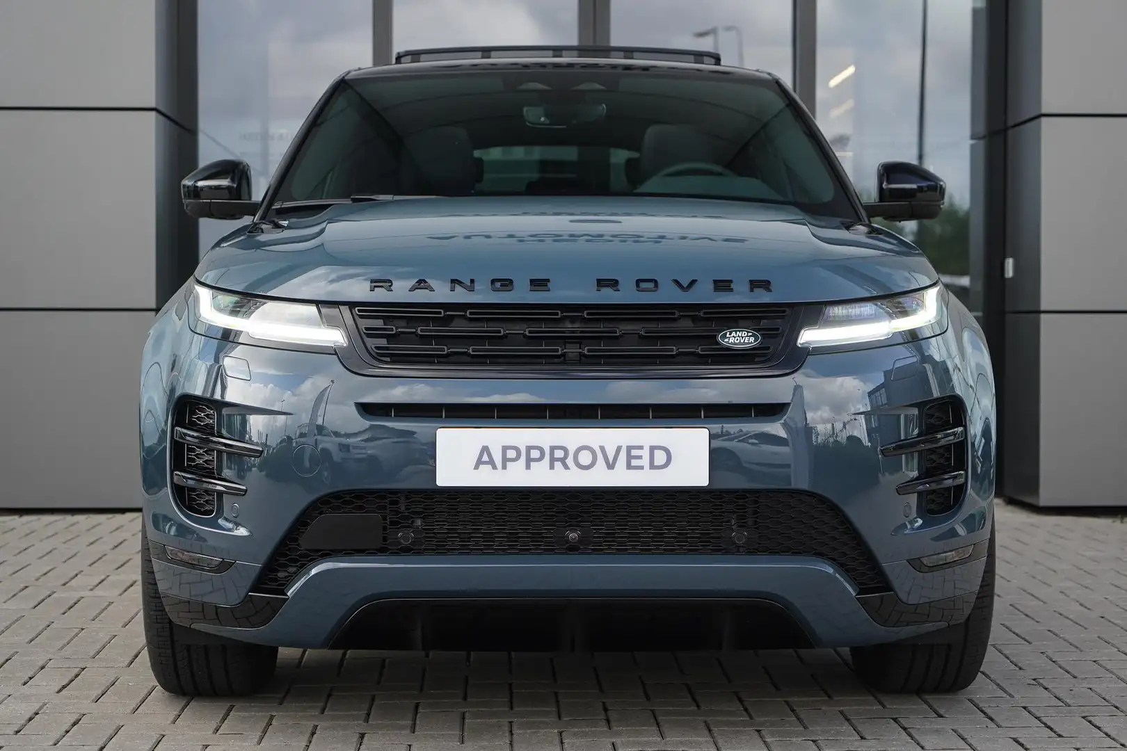 Land Rover Range Rover Evoque P270e PHEV AWD Dynamic SE | Tribeca Blue | Schuifd Bleu - 2