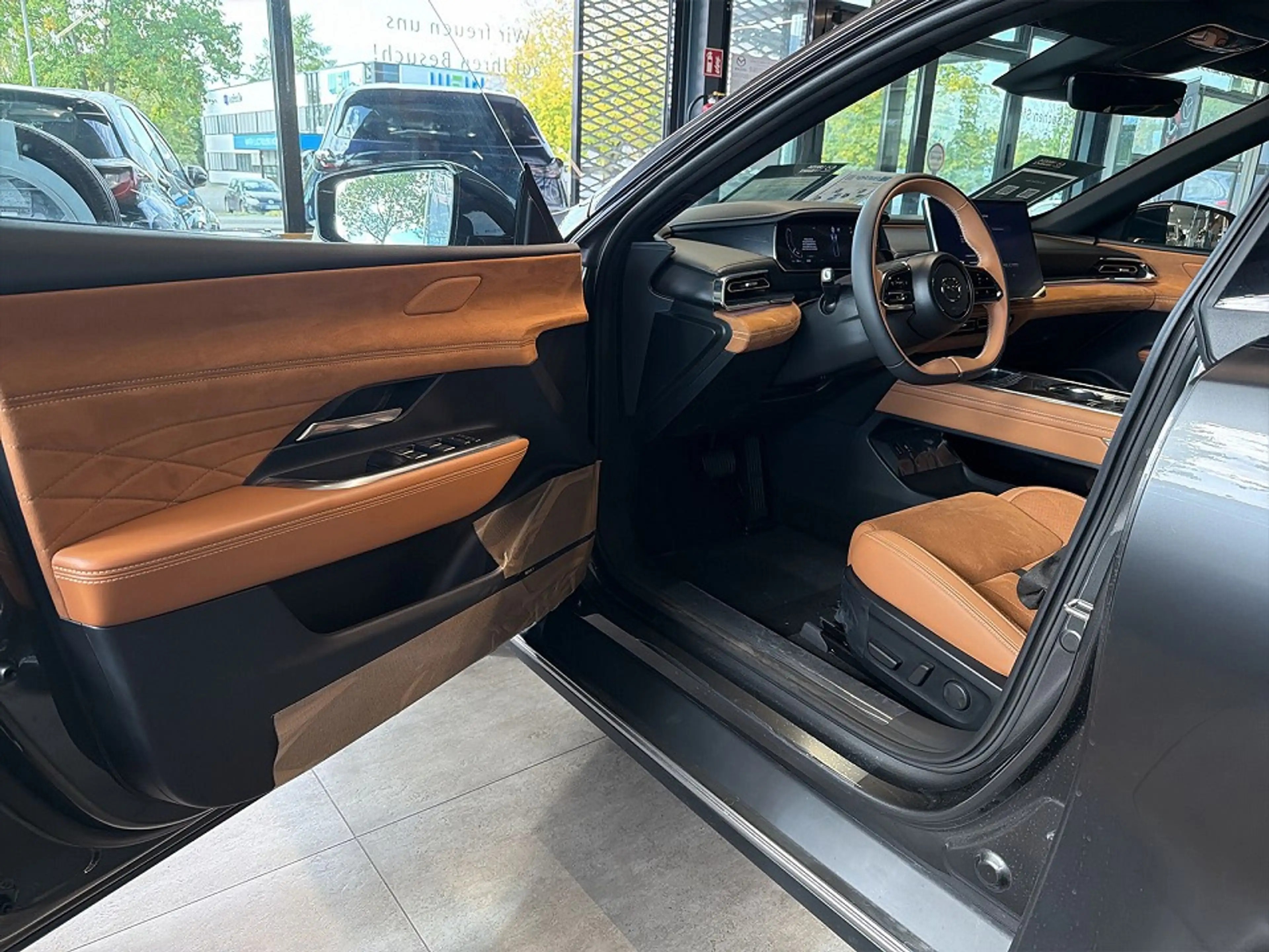 Mazda 6e EV 258 Takumi Plus — photo 12