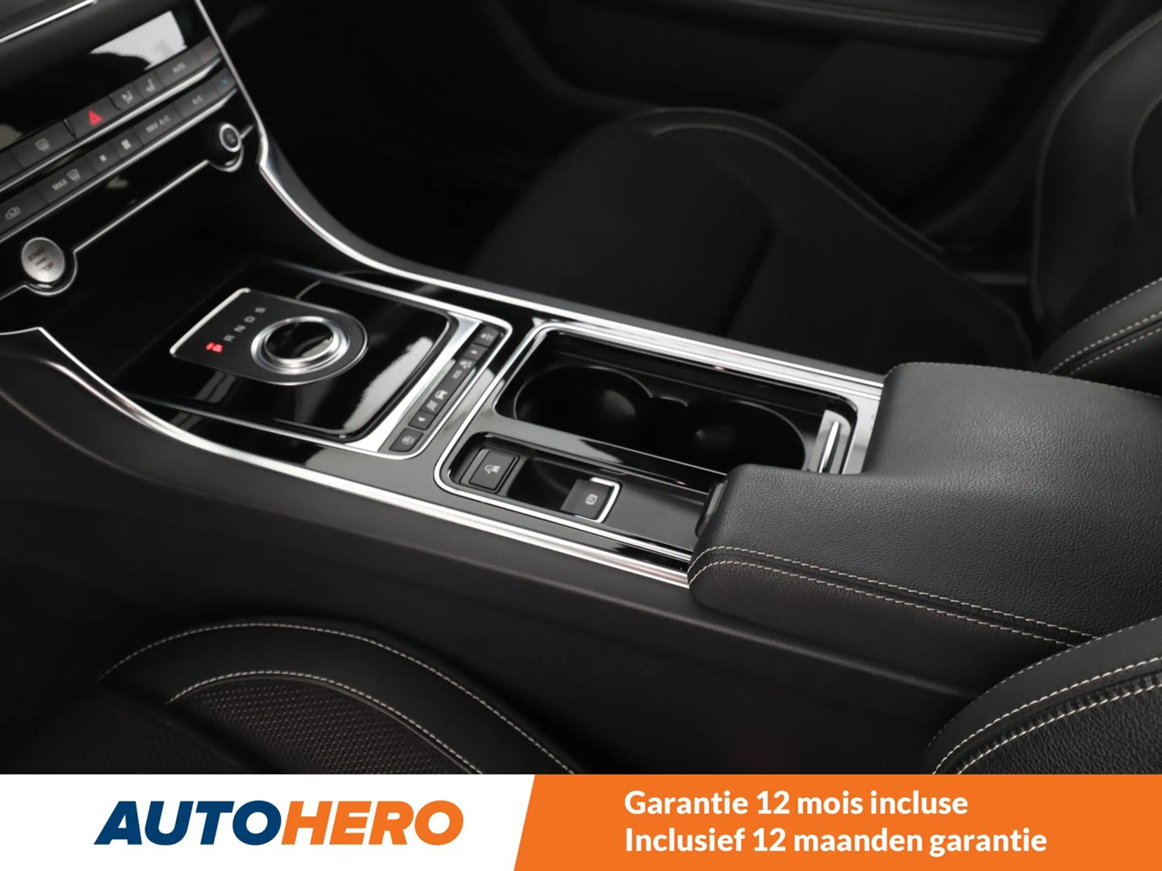 Jaguar XF 25t R-Sport — photo 14