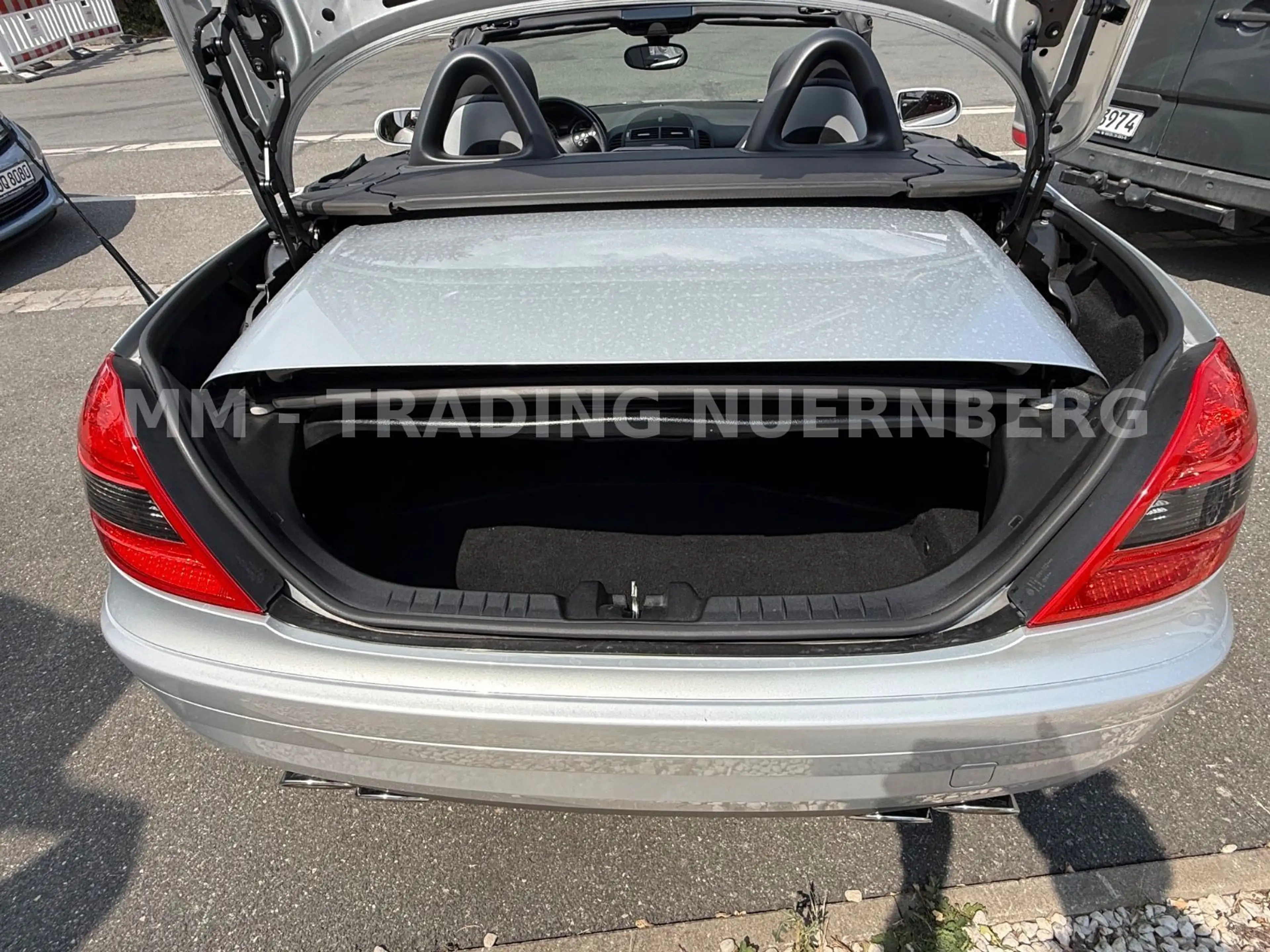 Mercedes-Benz SLK 55 AMG -HARMAN-LEDER-MOTOR 60'KM — photo 7