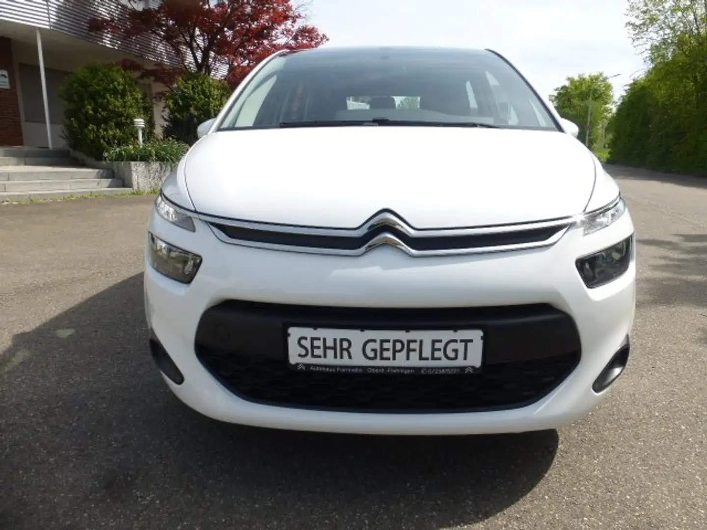 Citroen C4 SpaceTourer Picasso Attraction / Aus 2. Hand / AHK / Top Weiß - 2