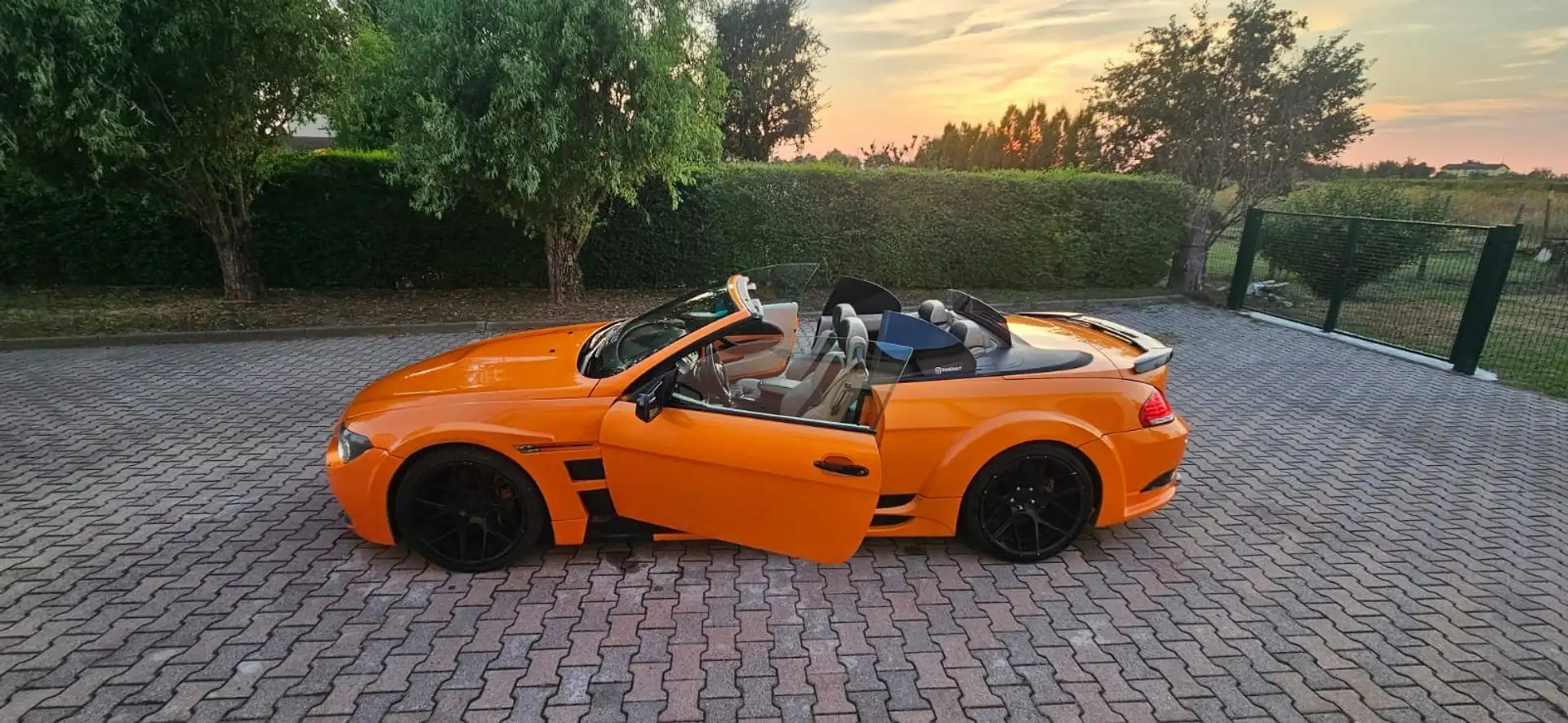 BMW 650 650i Cabrio - 2