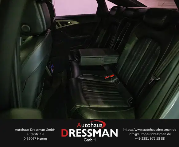 Audi A6 view 12