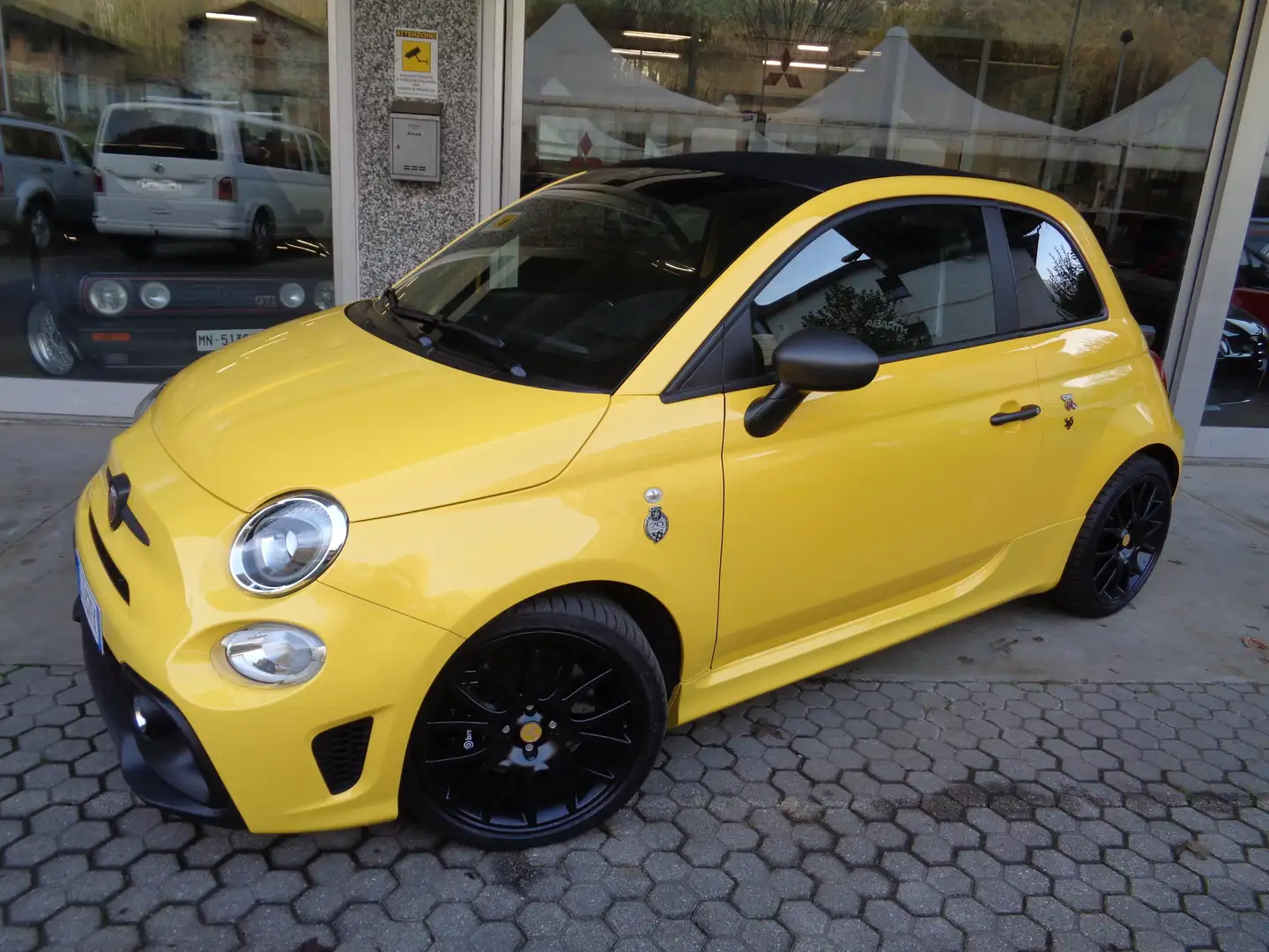 Abarth 595C 595C 1.4 t-jet Competizione 180cv Amarillo - 2