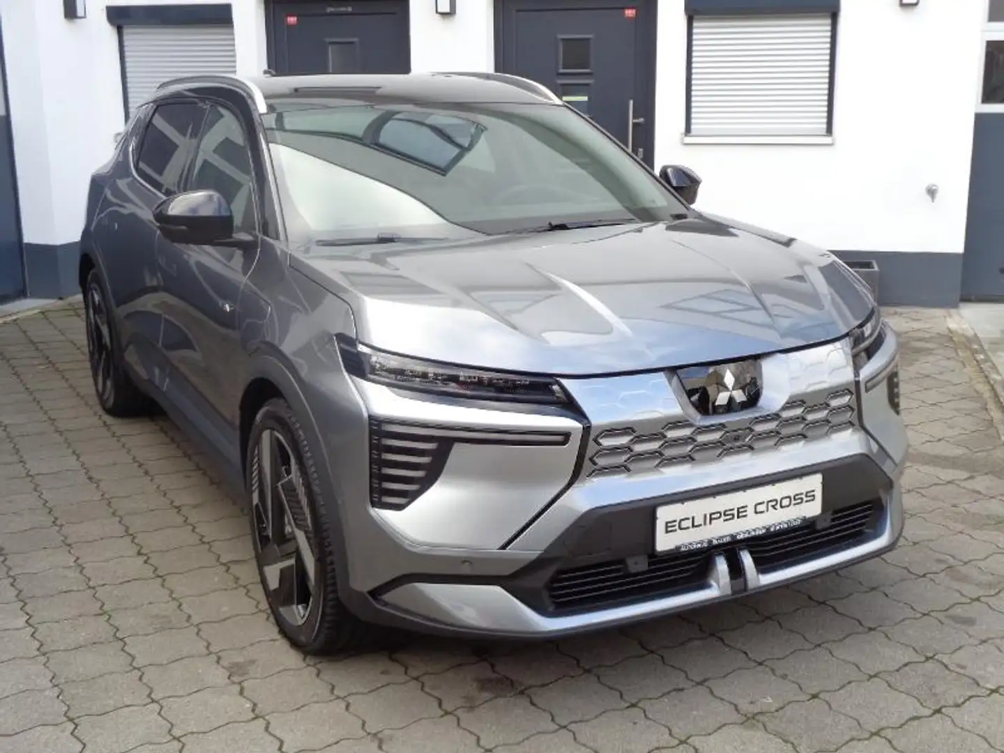 Mitsubishi Eclipse Cross Diamant TOP 87 kWh (22kW) Grau - 1