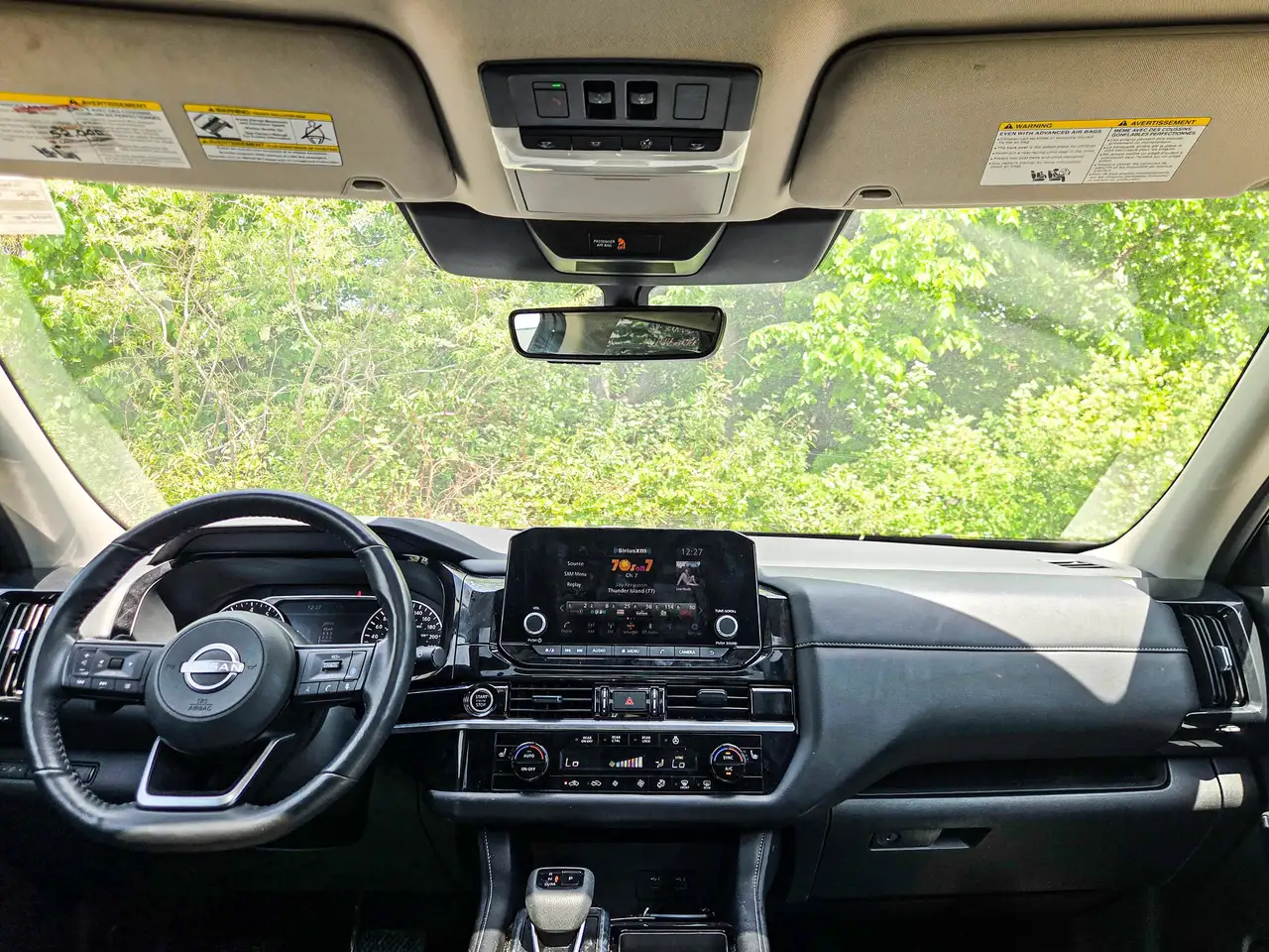 Nissan Pathfinder photo Nissan Pathfinder
