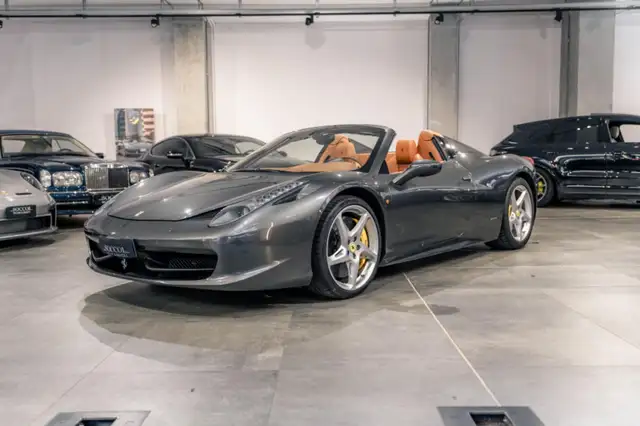 Ferrari 458 Spider DCT*SOLLEVATORE*SERVICE BOOK